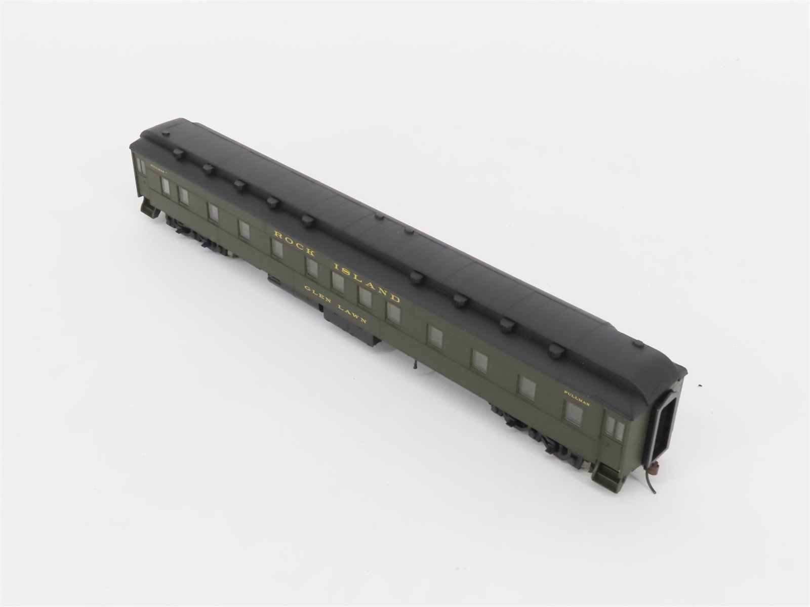 HO Walthers 932-10415 RI Rock Island Pullman Heavyweight Passenger 