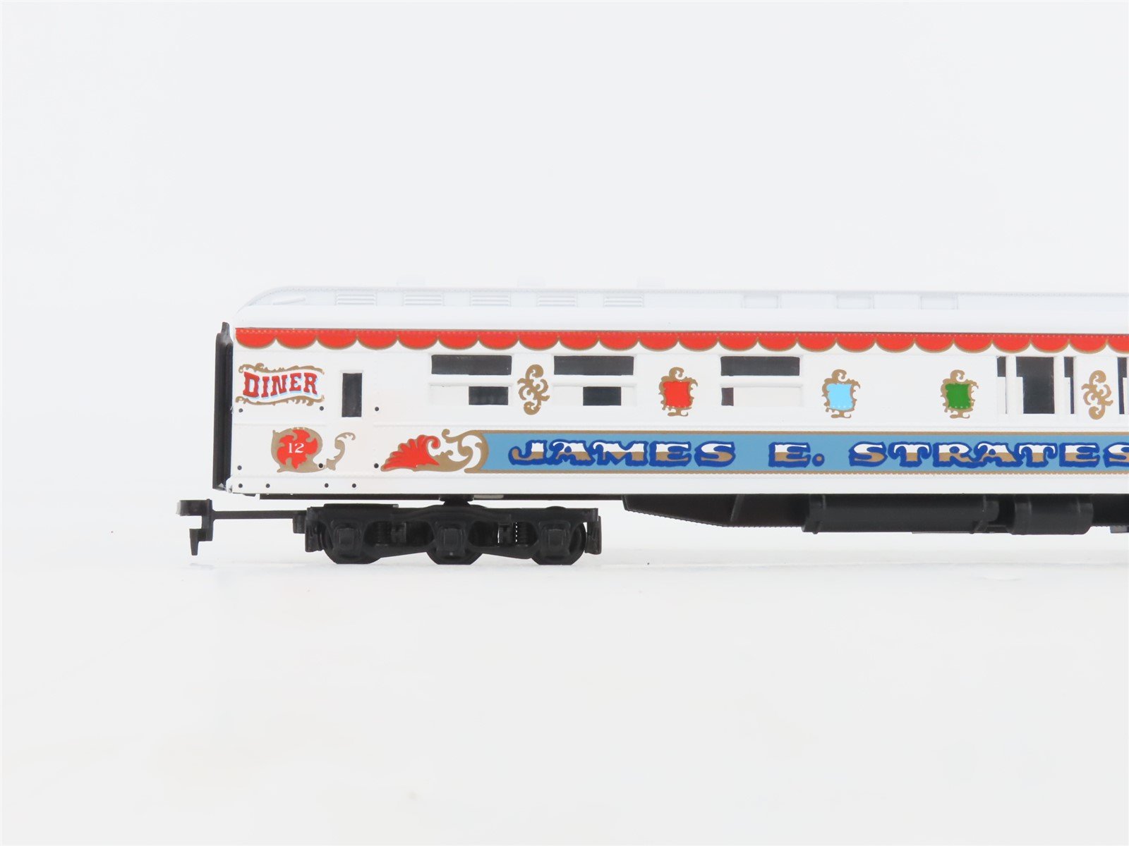 LOT of 4 HO Scale IHC James E Strates Shows Heavyweight Passenger Cars