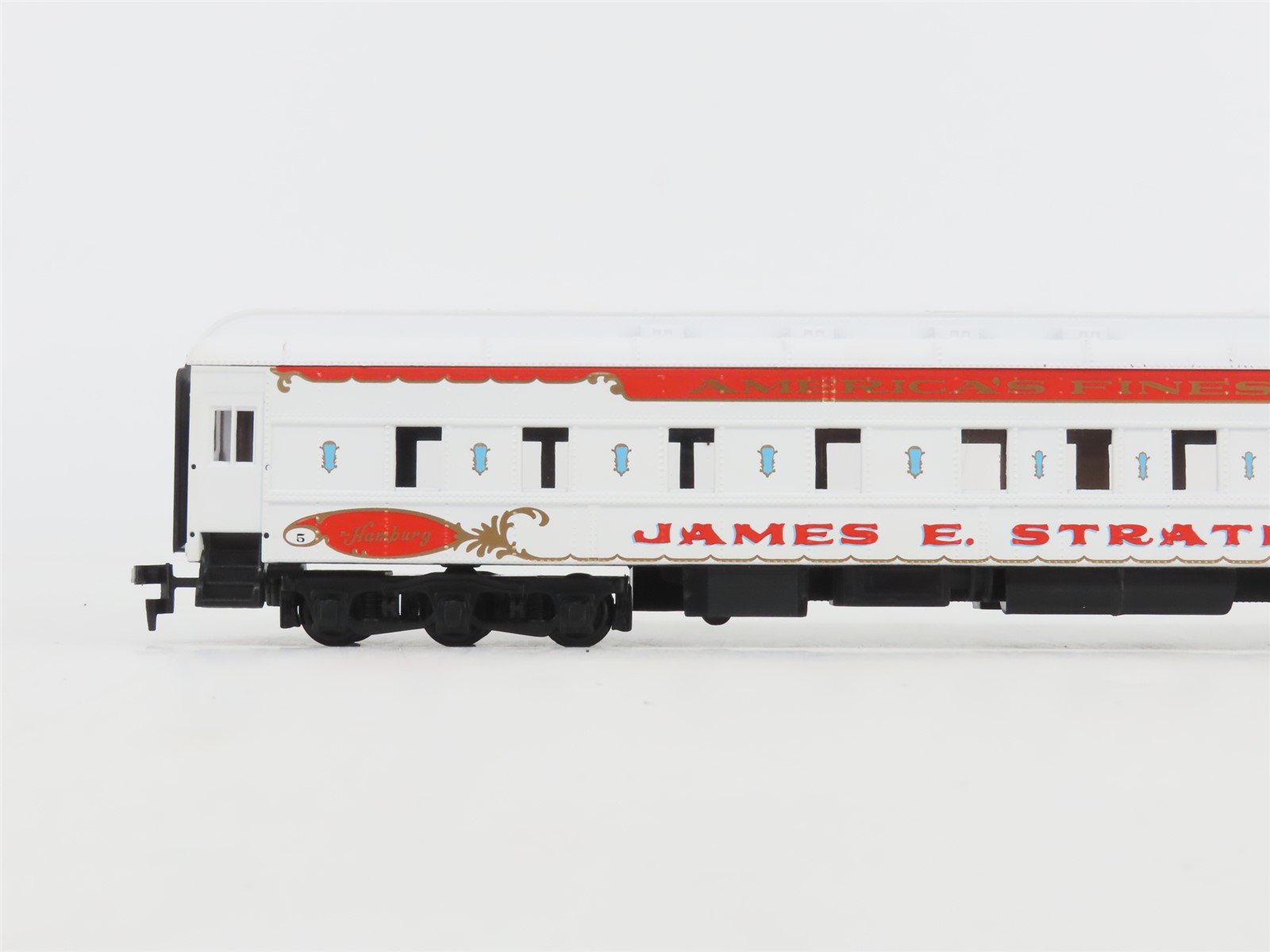 LOT of 4 HO Scale IHC James E Strates Shows Heavyweight Passenger Cars