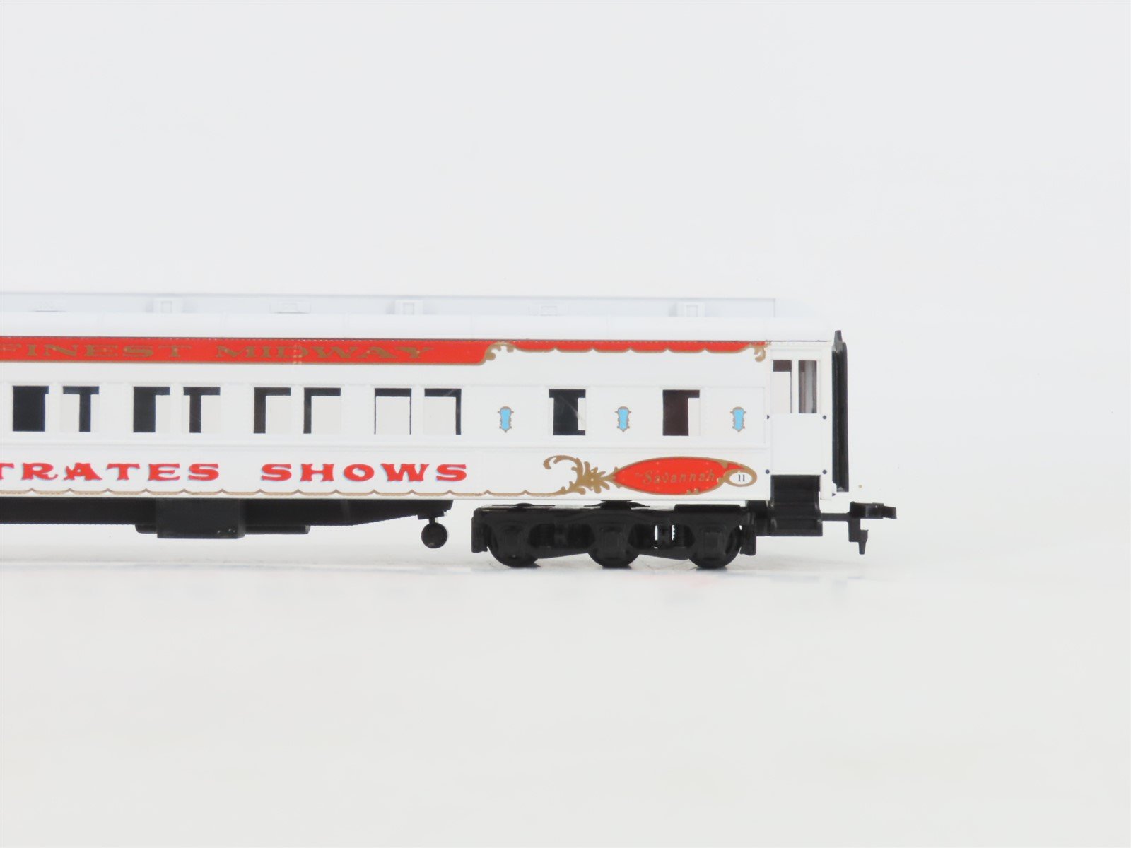 LOT of 4 HO Scale IHC James E Strates Shows Heavyweight Passenger Cars