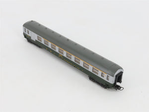 HO Scale Lima 9312 SNCF French Railway 1st Class Passenger Car