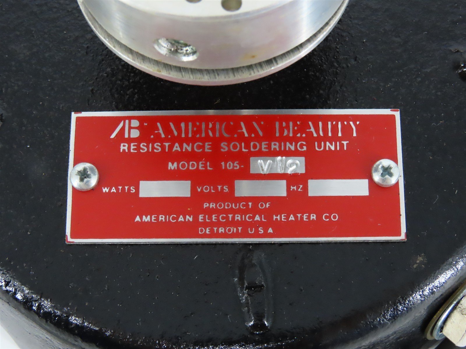 American Beauty Model 105V12 