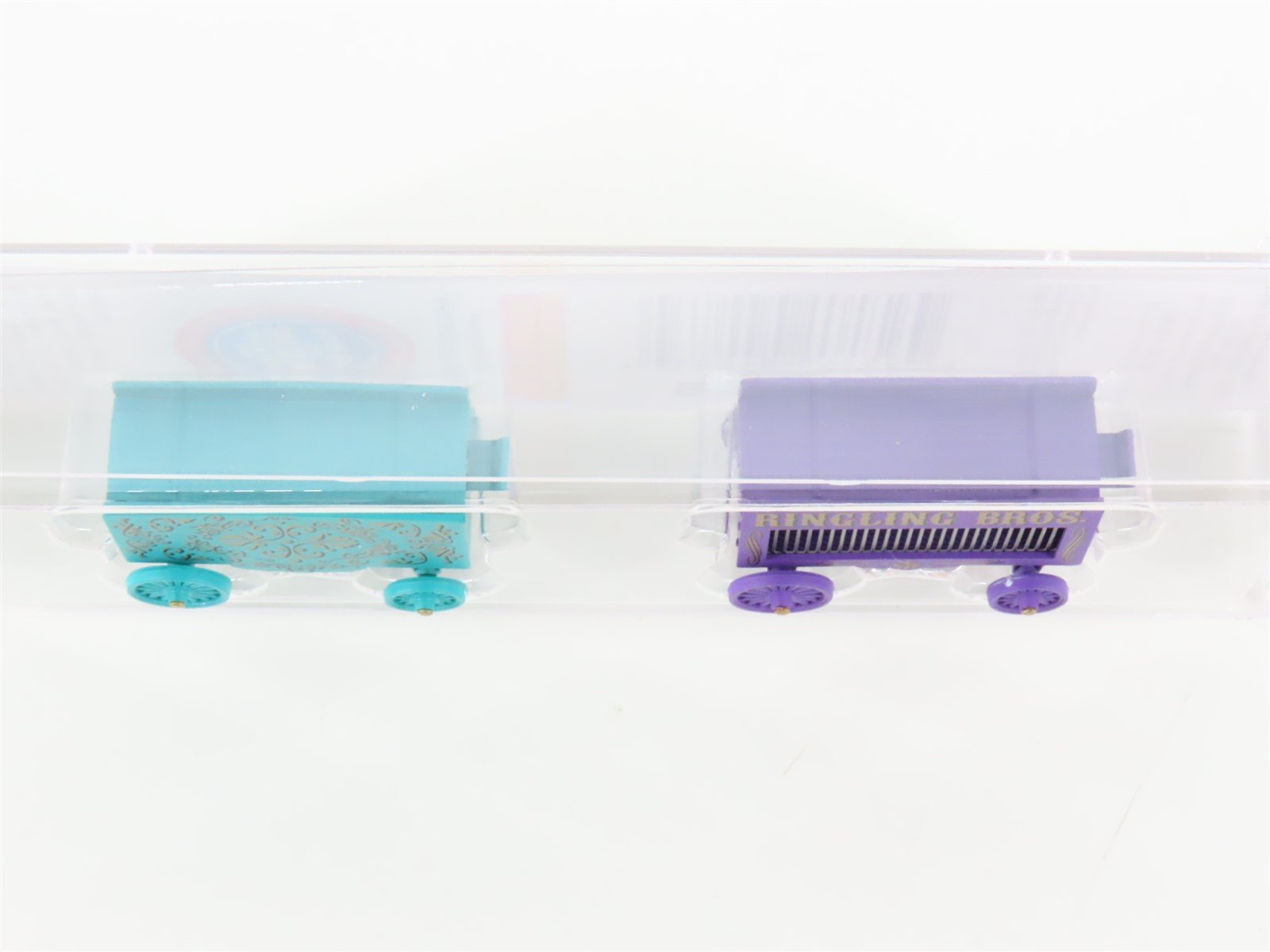 N Micro-Trains MTL 47000069 Ringling Bro/Barnum & Bailey Circus Wagons 2-Pack