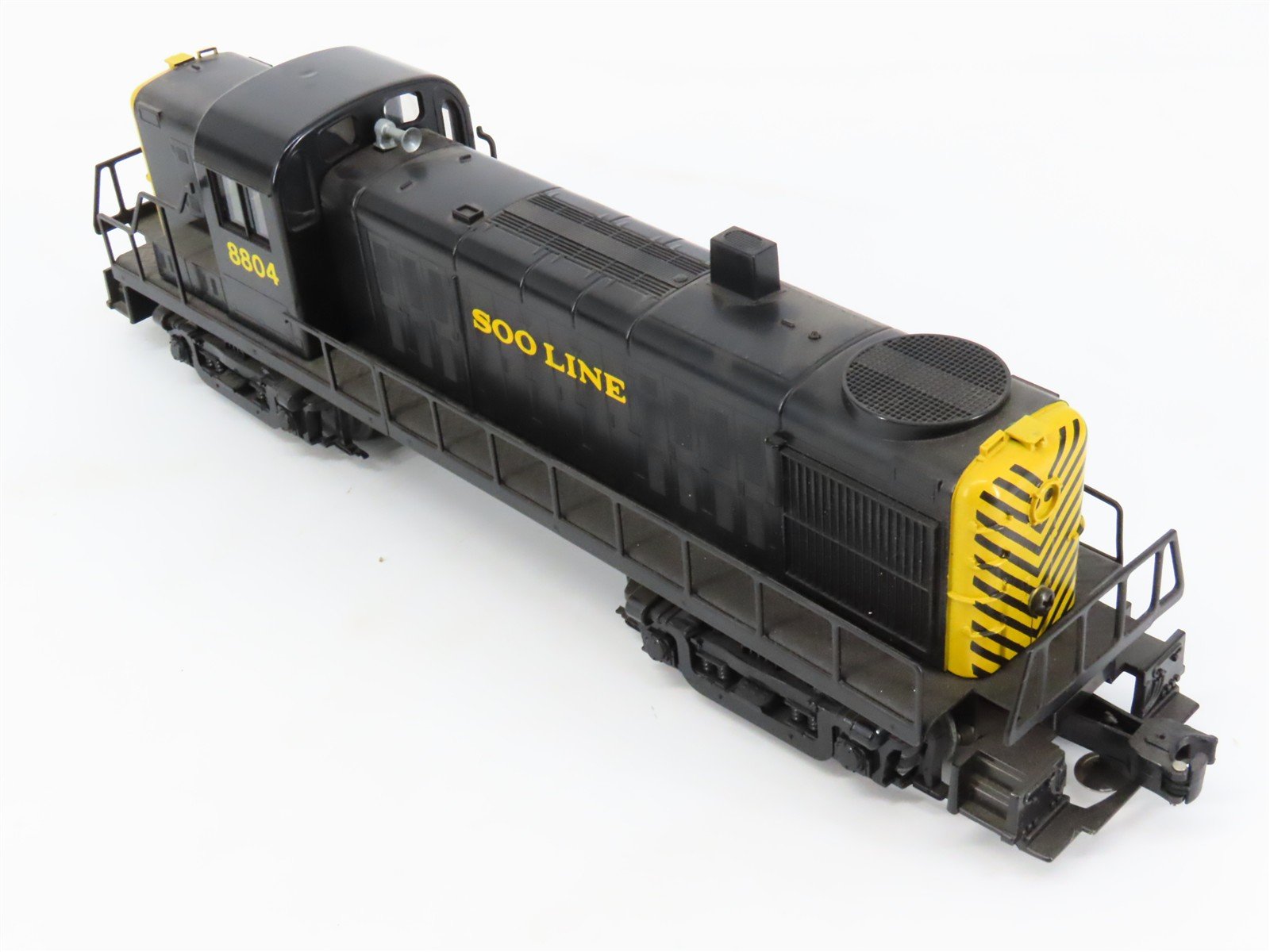 O Gauge 3-Rail Lionel 6-18804 SOO Line RS-3 Diesel Locomotive #8804
