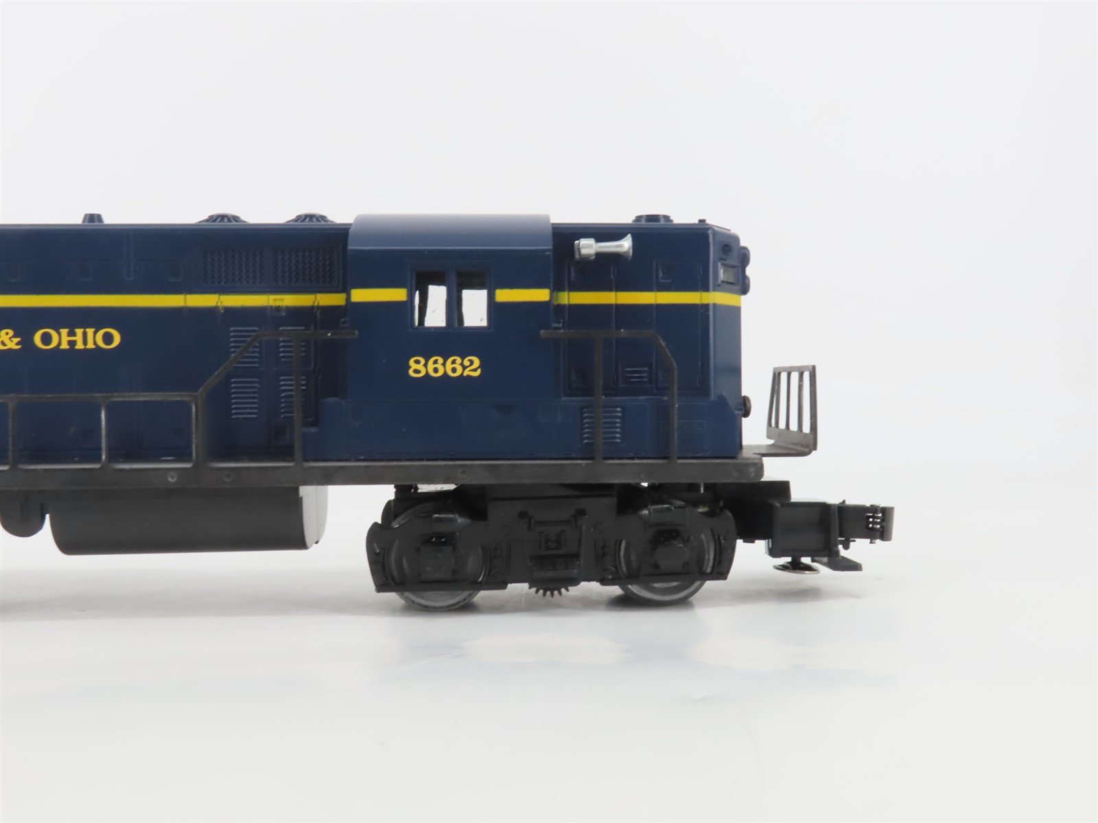 O Gauge 3-Rail Lionel 6-8862 B&O Baltimore & Ohio GP7 Diesel Locomotive #8662