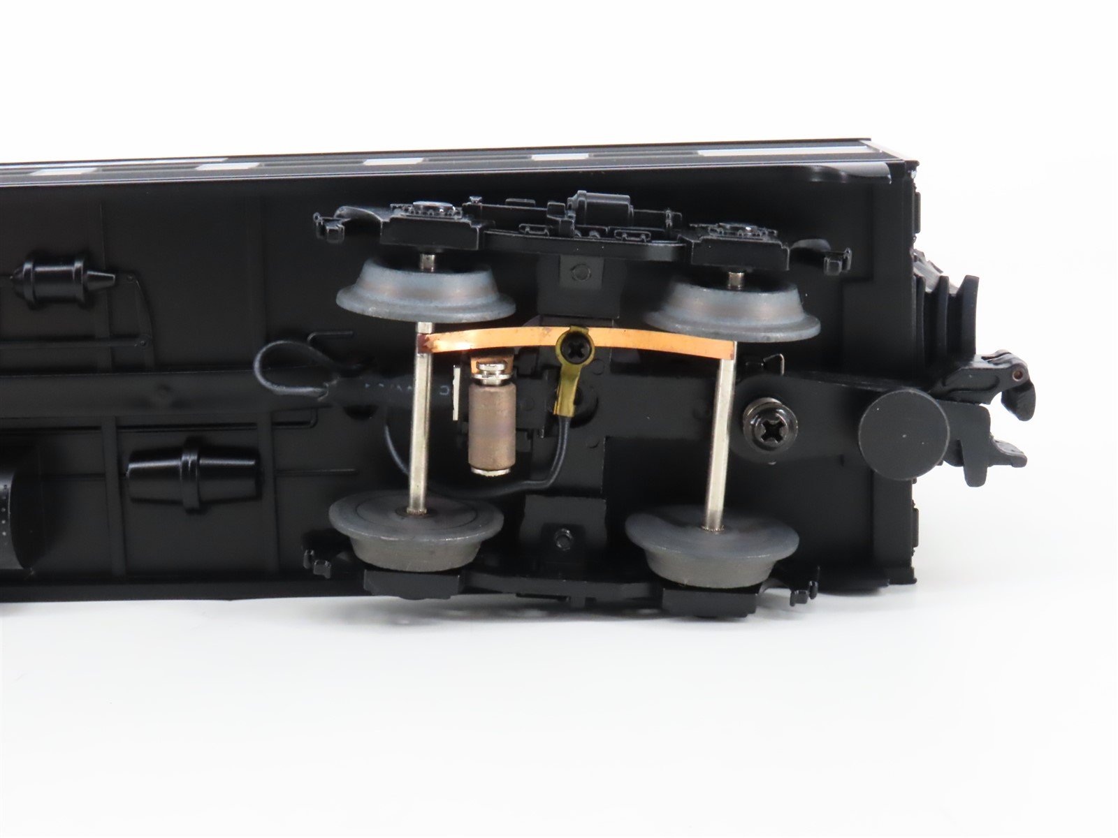 O Gauge 3-Rail Lionel 6-39056 NYC Streamliner Coach & Diner Passenger 2-Car Set