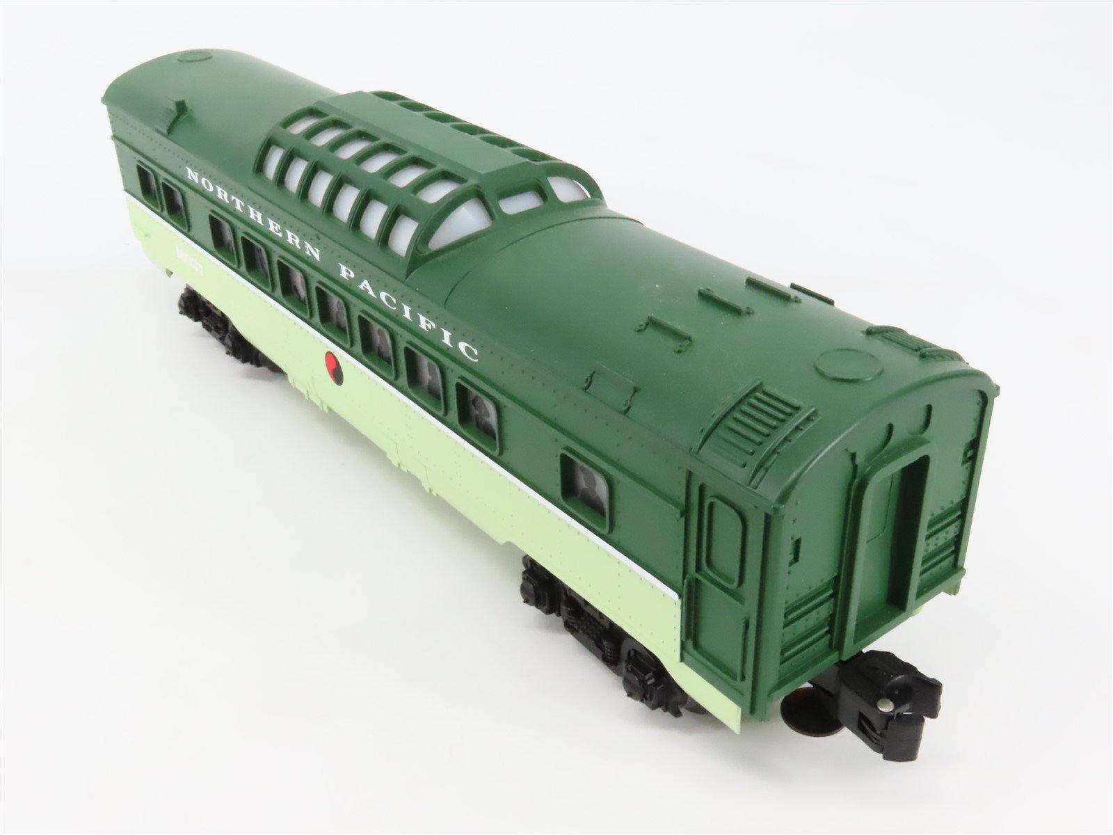 O Gauge 3-Rail Lionel 6-16037 NP Northern Pacific Dome Passenger Car #16037