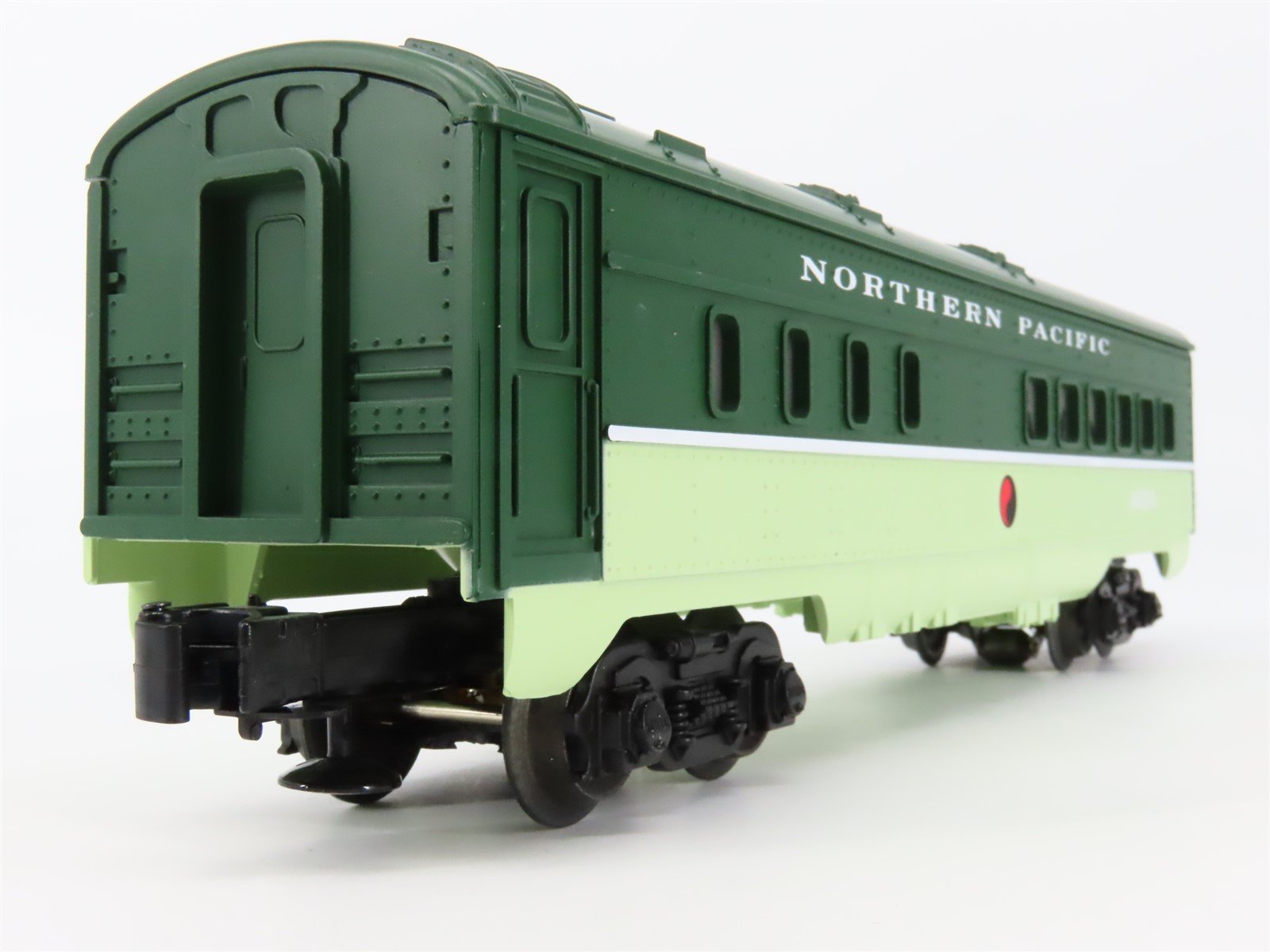 O Gauge 3-Rail Lionel 6-16024 NP Northern Pacific Diner Passenger Car #16024