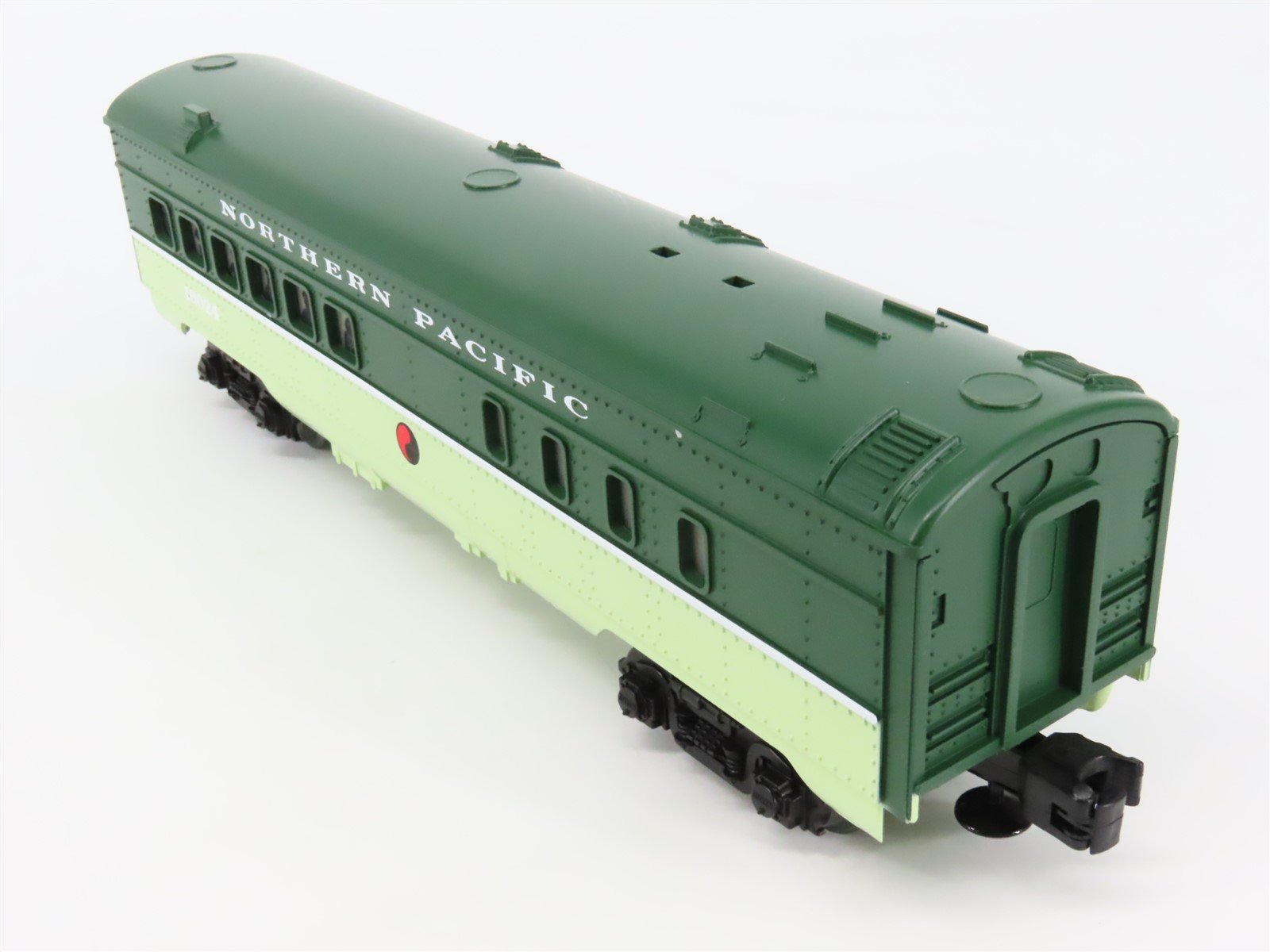 O Gauge 3-Rail Lionel 6-16024 NP Northern Pacific Diner Passenger Car #16024