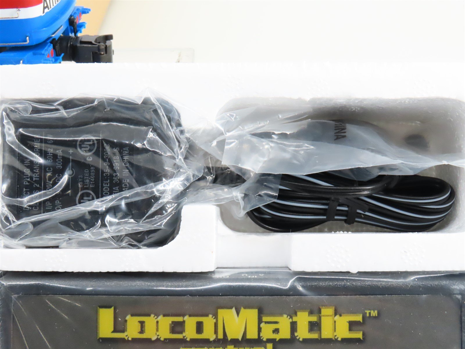 O Gauge 3-Rail Atlas 6202-1 AMTK Amtrak AEM-7 Electric #908 w/ LocoMatic Sound