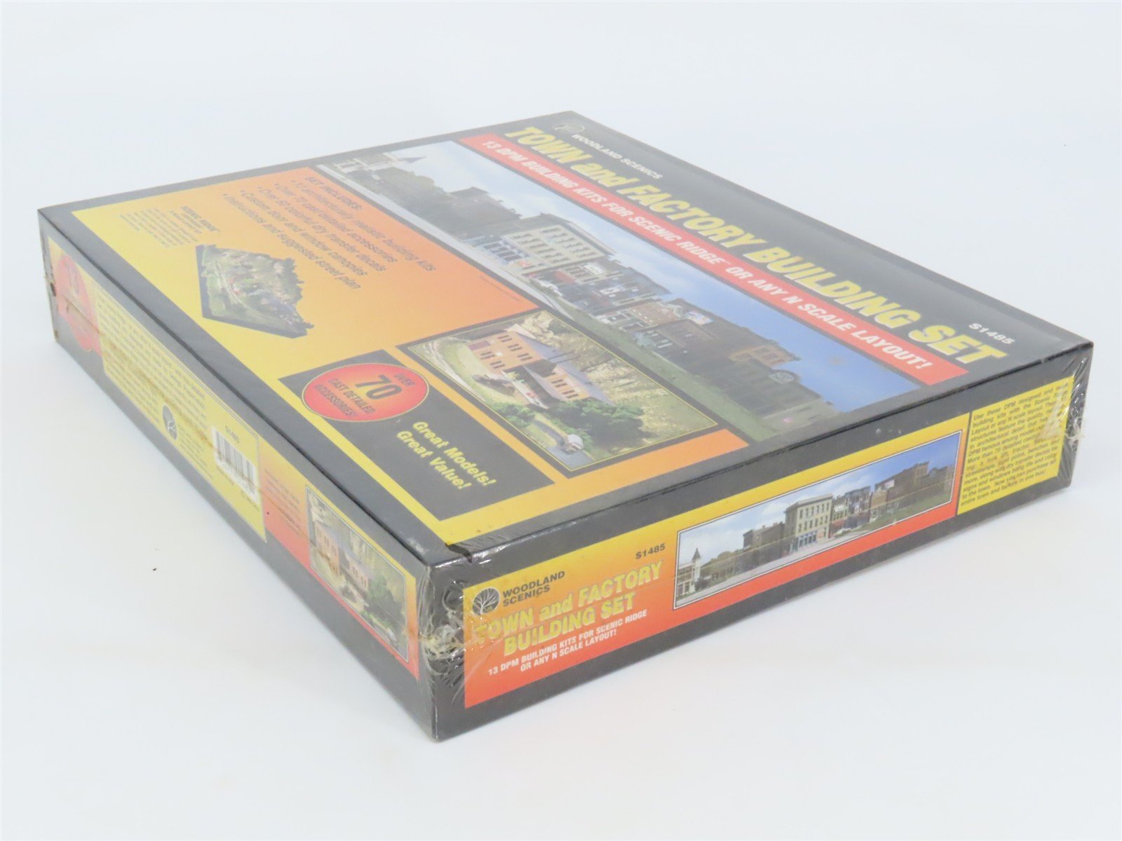 N Scale Woodland Scenics Kit S1485 Town And Factory Building Set - SEALED