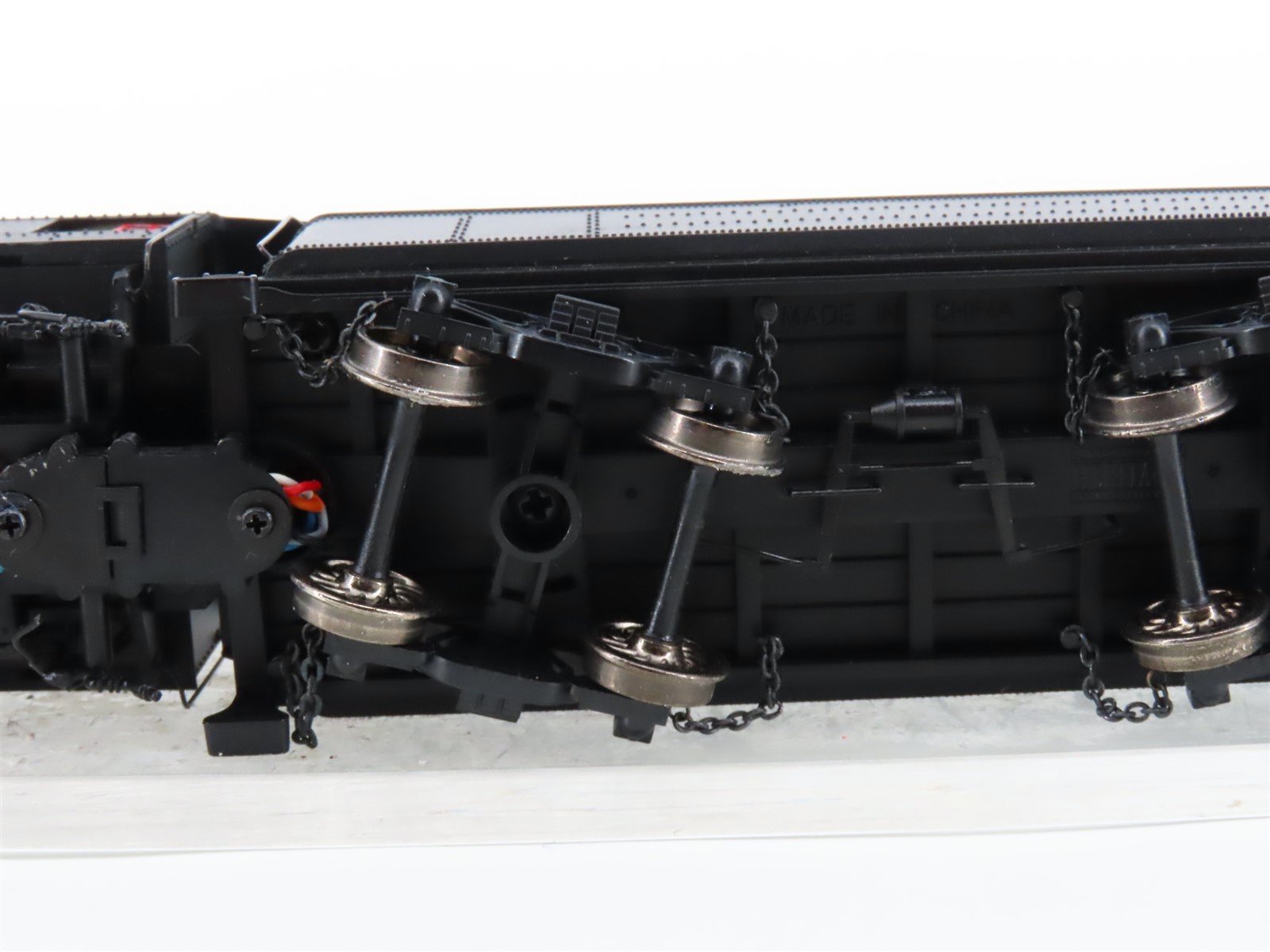 HO Scale Bachmann Unlettered 0-8-0 Steam Locomotive