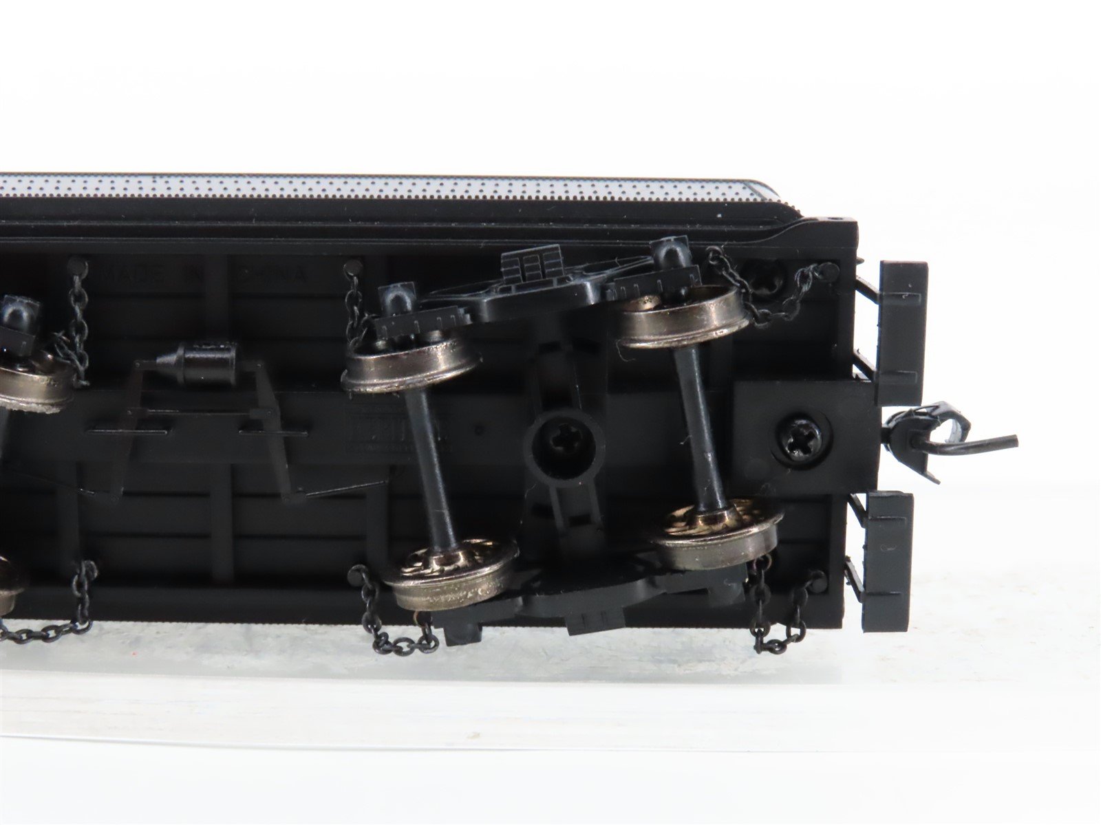 HO Scale Bachmann Unlettered 0-8-0 Steam Locomotive