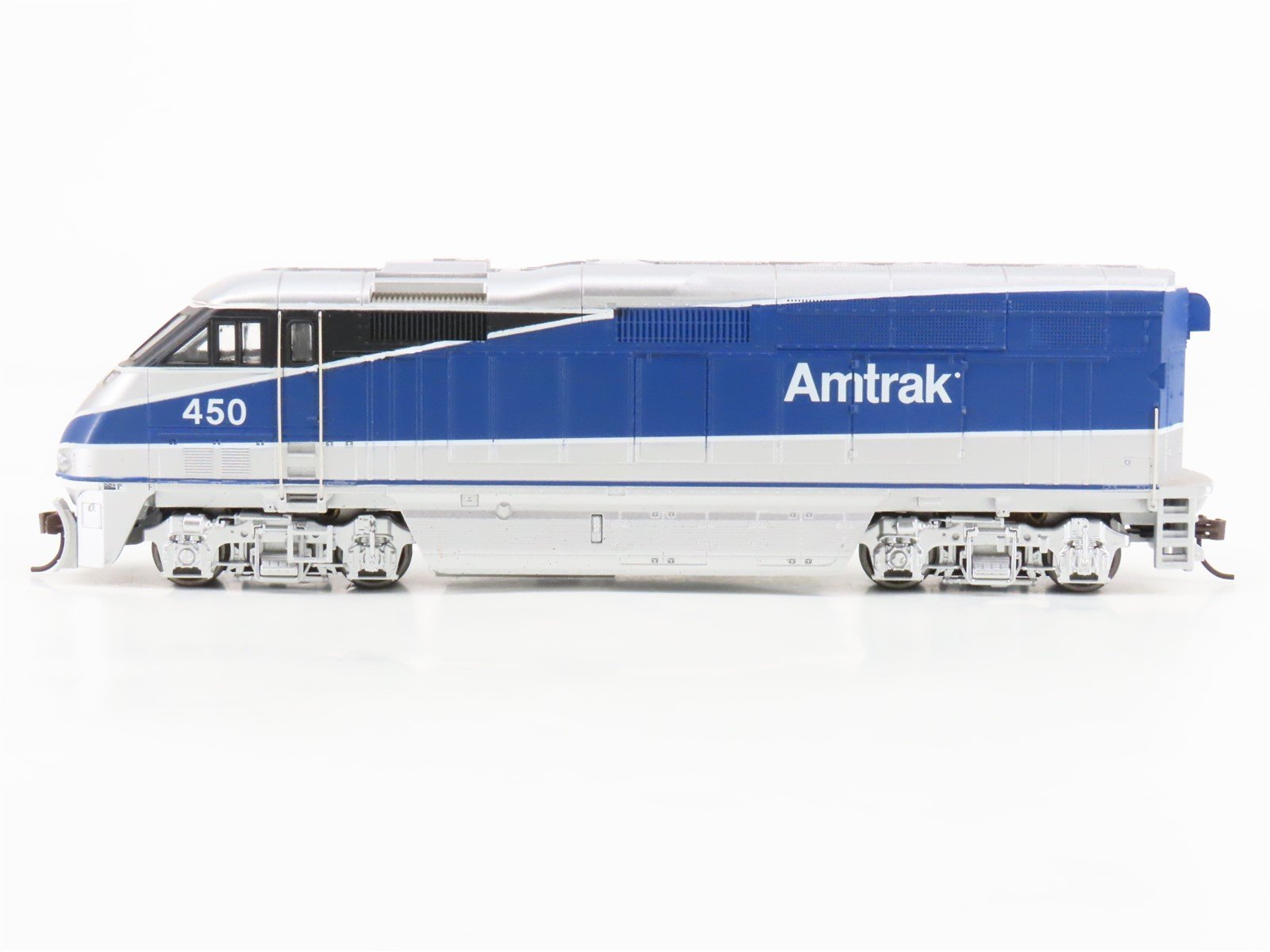 HO Scale Athearn Amtrak F59PHI Diesel Locomotive #450