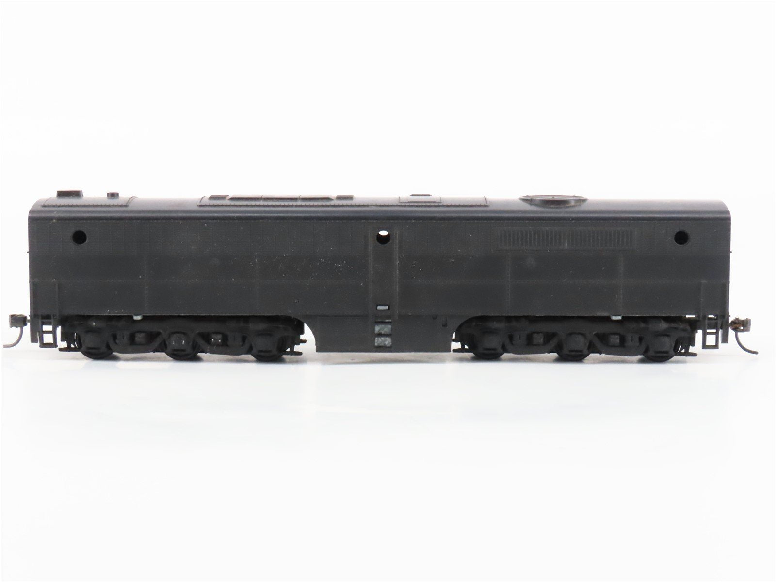 HO Scale Athearn Undecorated PB1 Diesel Locomotive UNPOWERED