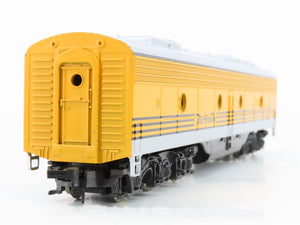 HO Scale Rivarossi 6168 DRGW Rio Grande E8B Diesel Locomotive UNPOWERED