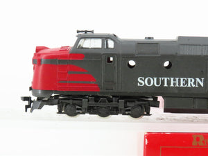 HO Scale Rivarossi 5052-02 SP Southern Pacific ML4000 Diesel Locomotive #9001
