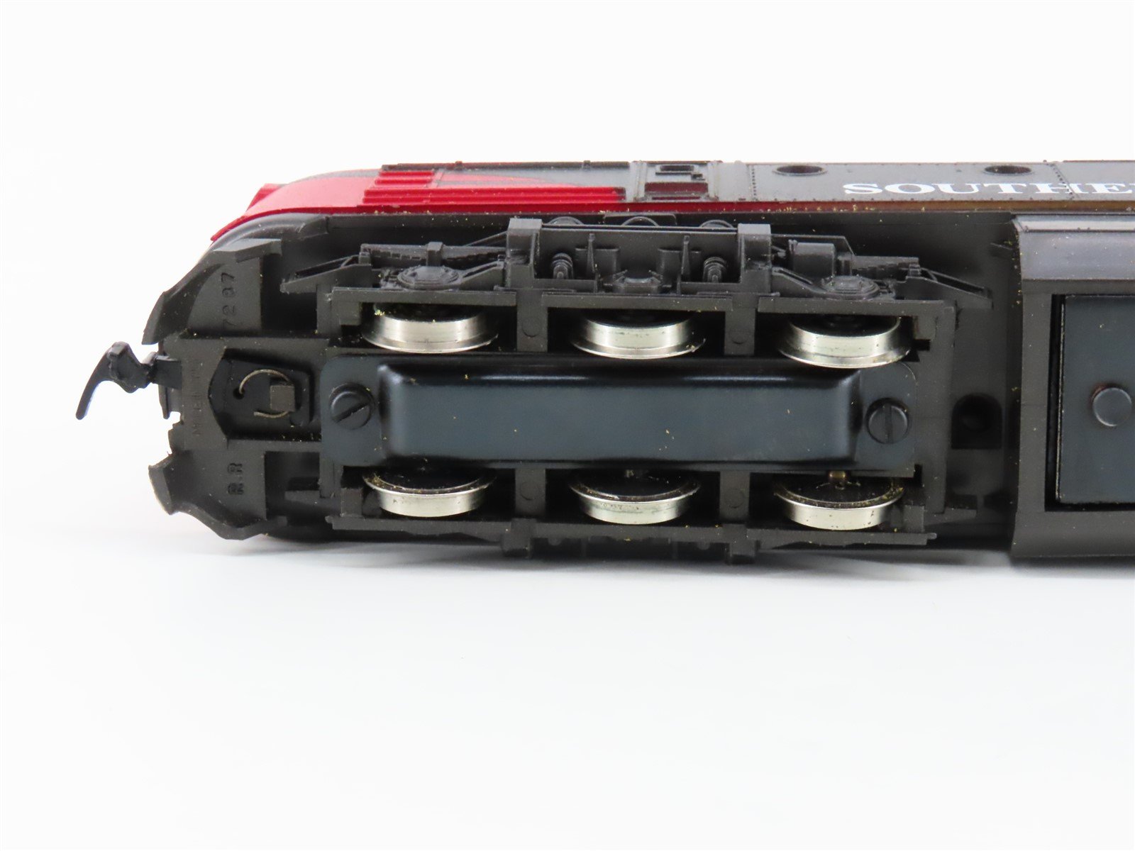 HO Scale Rivarossi 5052-02 SP Southern Pacific ML4000 Diesel Locomotive #9001