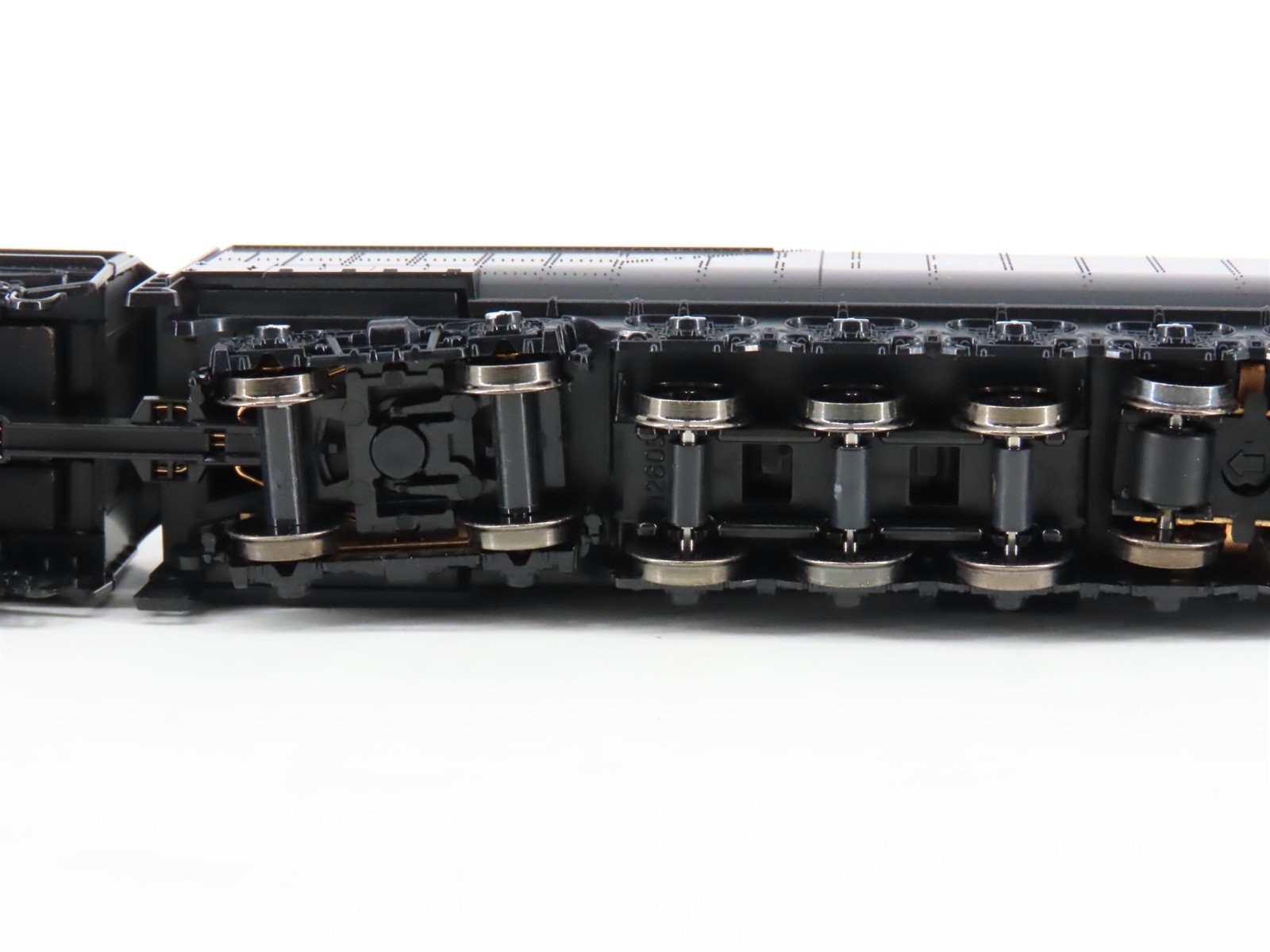 N Scale Kato 126-0402 UP Union Pacific FEF-3 4-8-4 Steam Locomotive #838