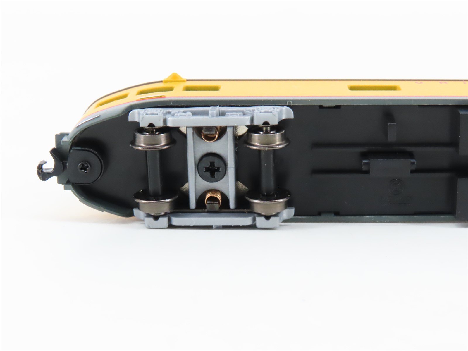 N Scale Bachmann 14354 UP Union Pacific Obs Passenger Car #1575 w/Lights