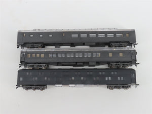 LOT of 5 HO Scale Rivarossi Unpainted Assorted Passenger Cars