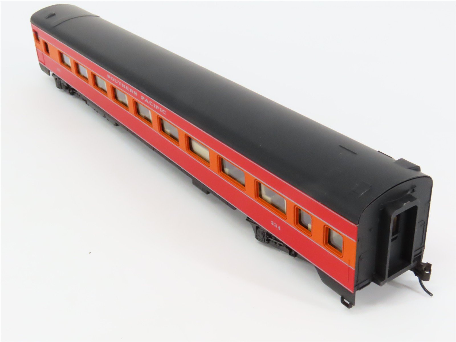 HO Scale Rivarossi 2859/0 SP Southern Pacific Daylight Coach Passenger Car #234