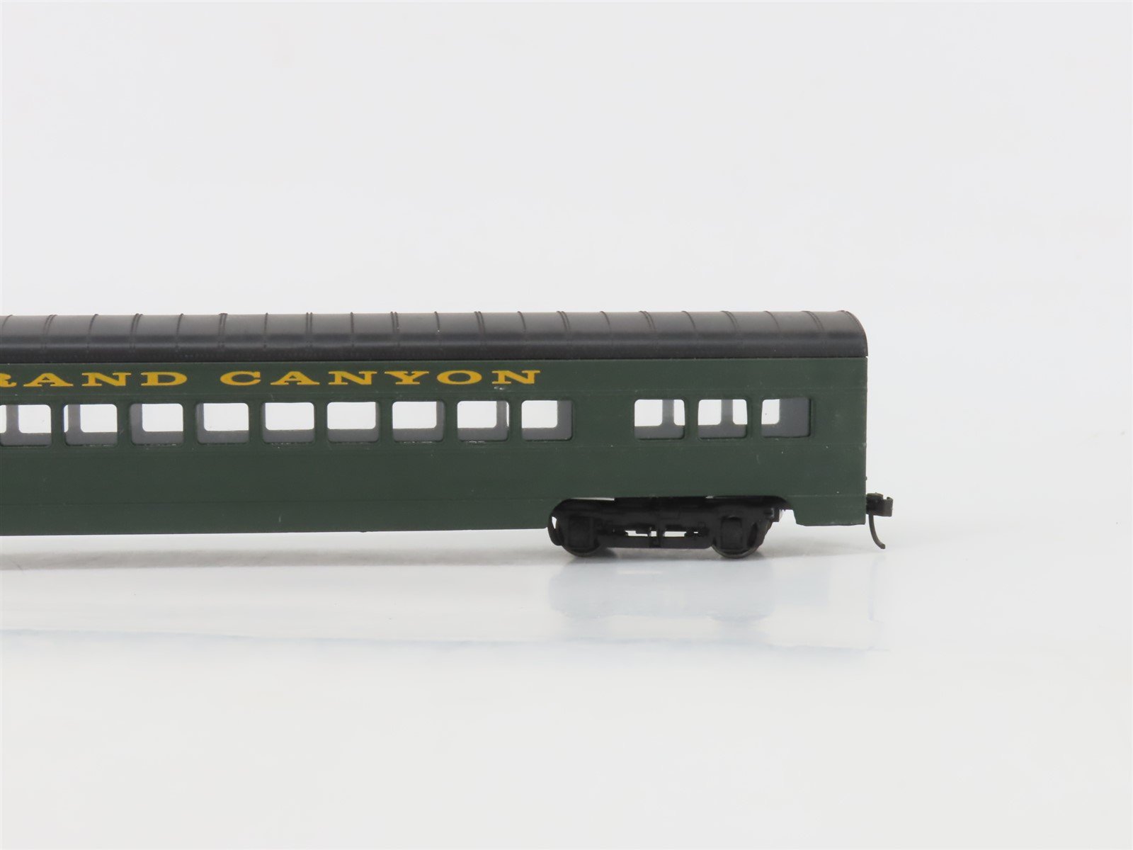 LOT of 2 HO Scale Con-Cor Grand Canyon Dome & Coach Passenger Cars