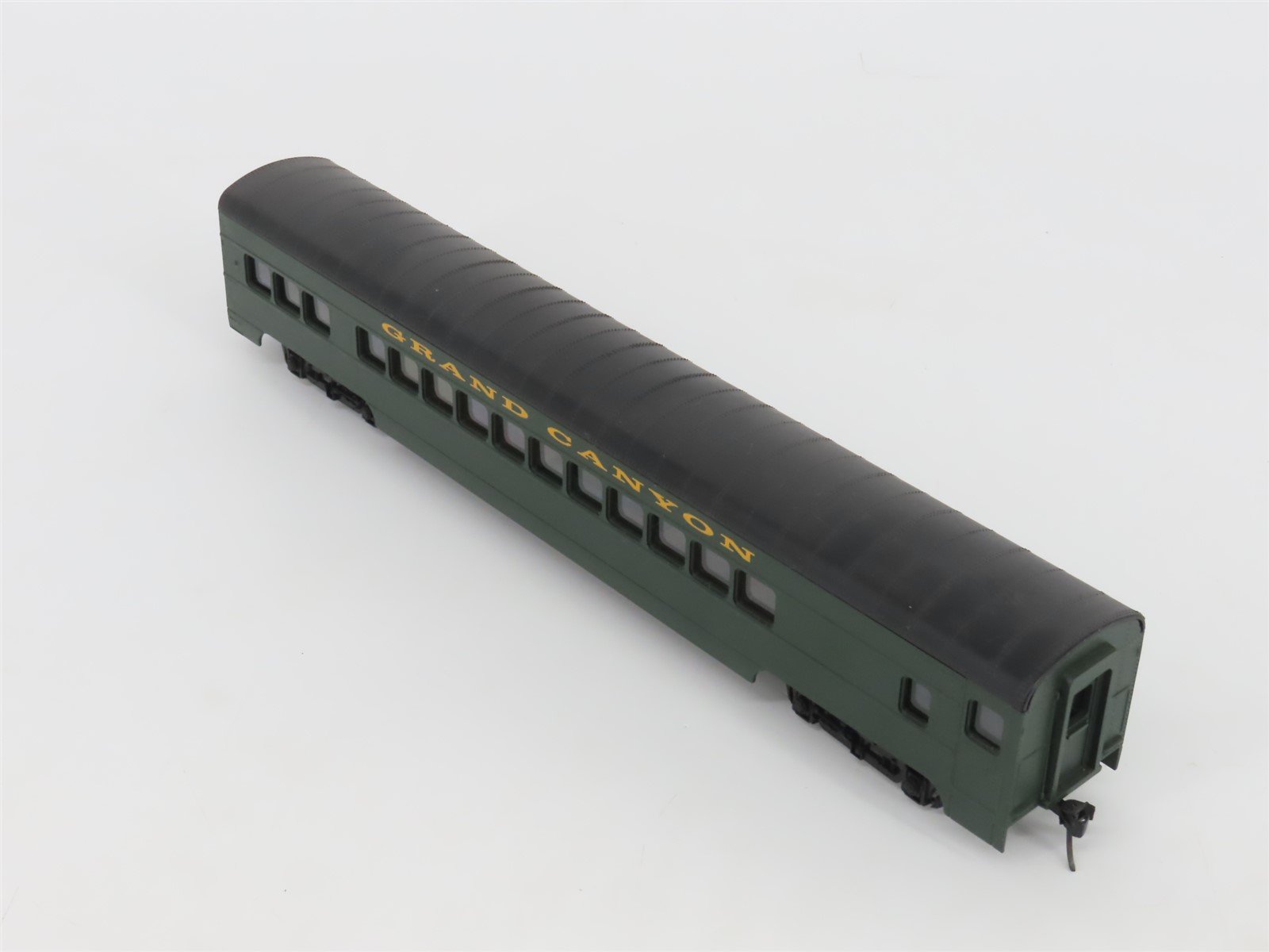 LOT of 2 HO Scale Con-Cor Grand Canyon Dome & Coach Passenger Cars