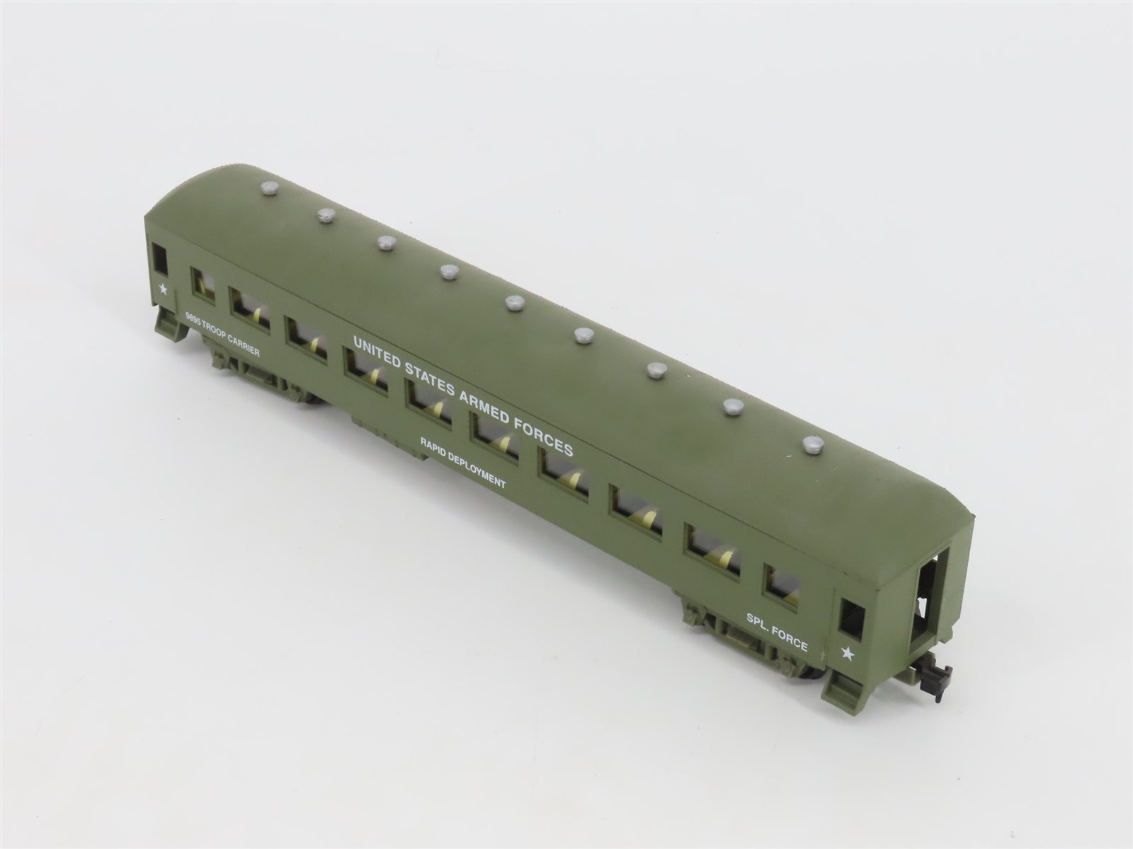 LOT of 2 HO Scale Model Power USAF United States Armed Forces Passenger Cars