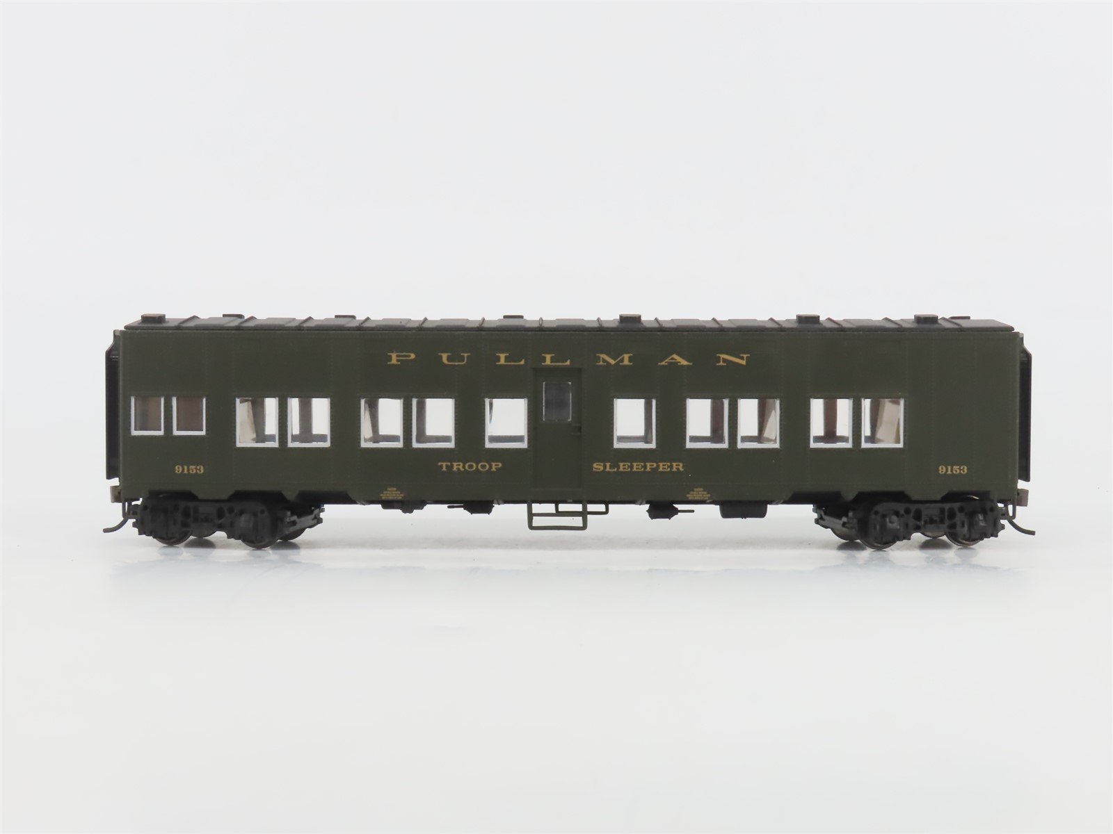 HO Scale Walthers Pullman Troop Sleeper Passenger Car #9153