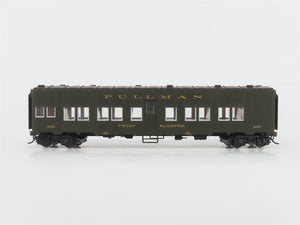 HO Scale Walthers Pullman Troop Sleeper Passenger Car #9153