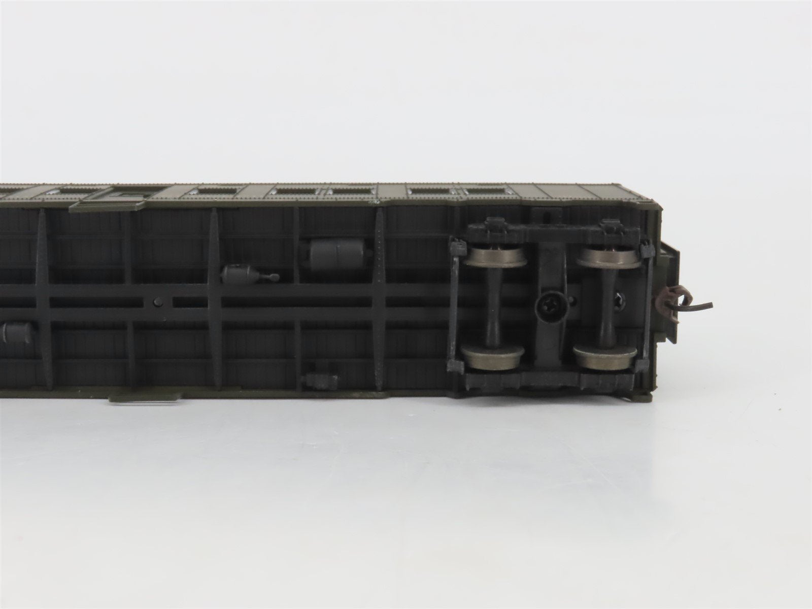 HO Scale Walthers Pullman Troop Sleeper Passenger Car #9153