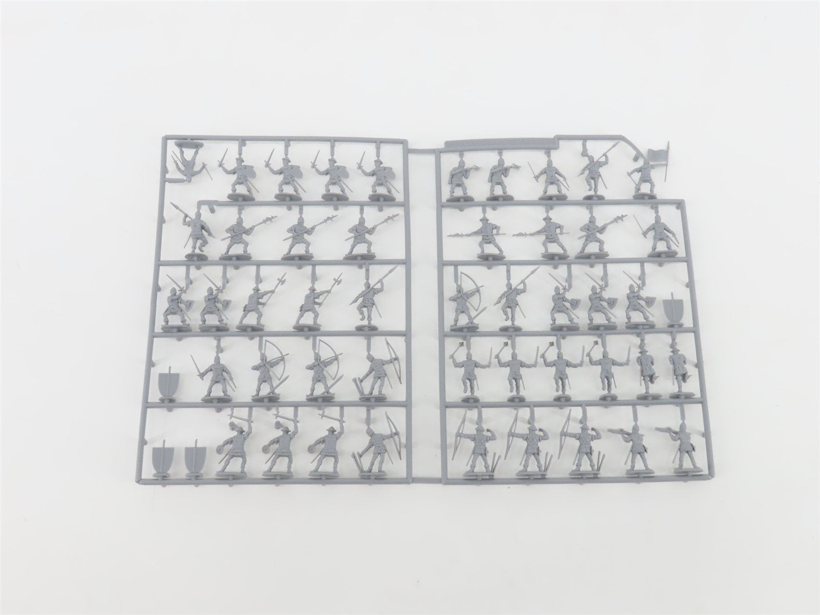 1/72 Revell 2562 English Foot Soldiers Figures/People 50 Pieces