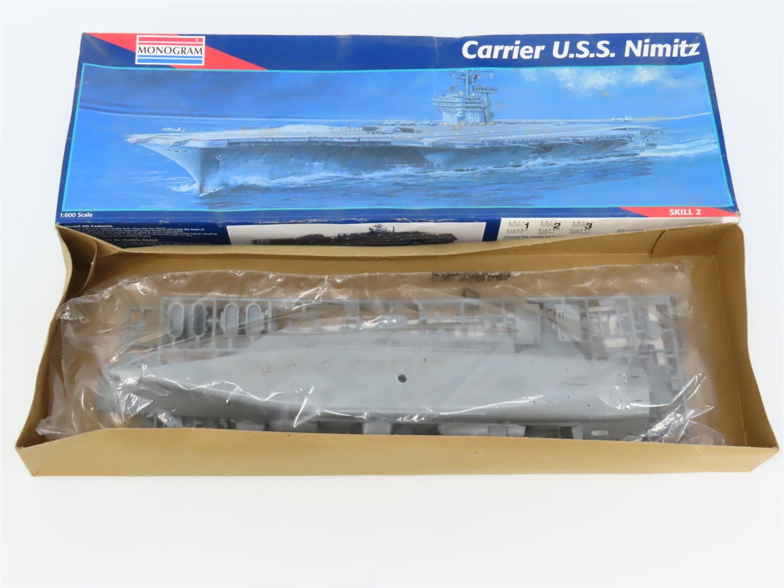 1:600 Scale Monogram Kit 3004 Carrier USS Nimitz