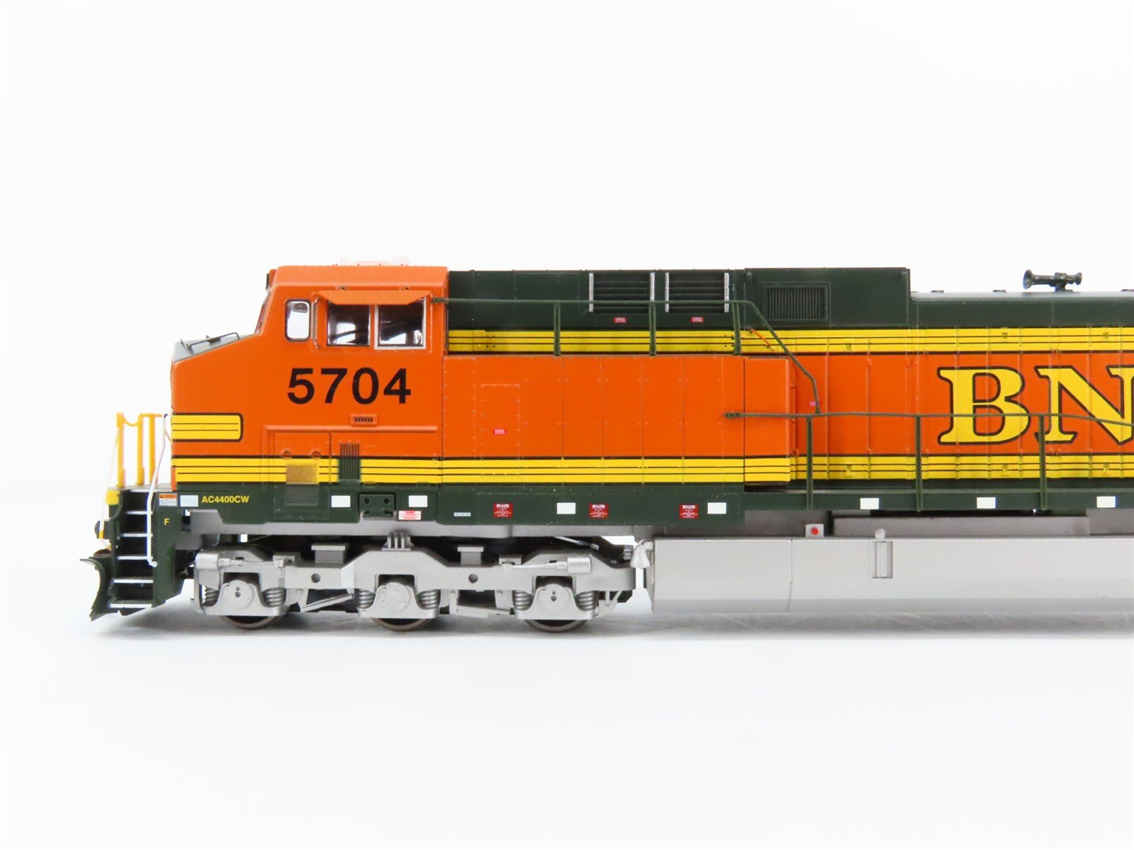 HO Scale Athearn BNSF Railway GE AC4400CW Diesel Locomotive #5704 w/ DCC
