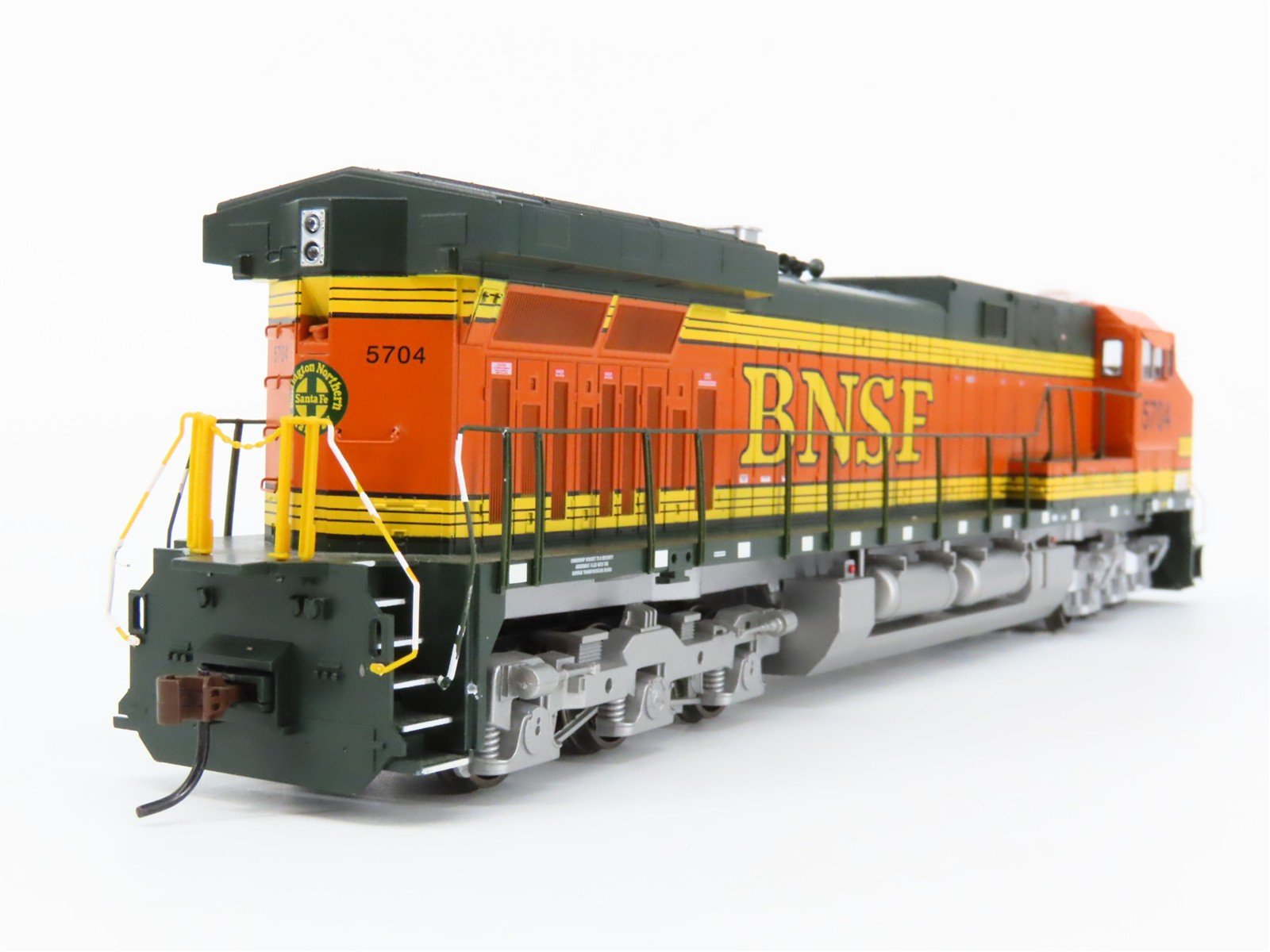 HO Scale Athearn BNSF Railway GE AC4400CW Diesel Locomotive #5704 w/ DCC
