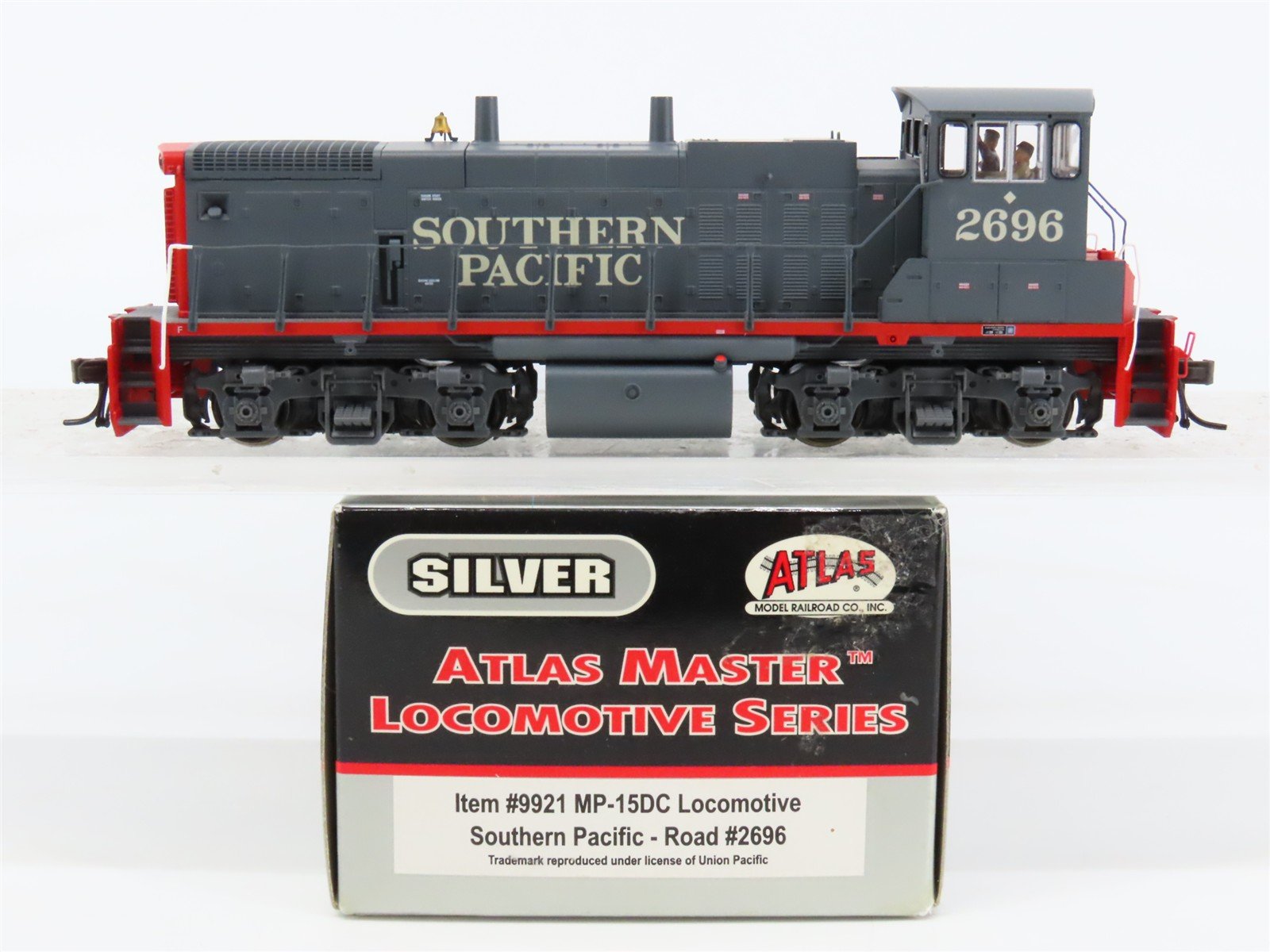 HO Atlas Master Silver 9921 SP "Bloody Nose" MP-15DC Diesel #2696 - DCC Ready