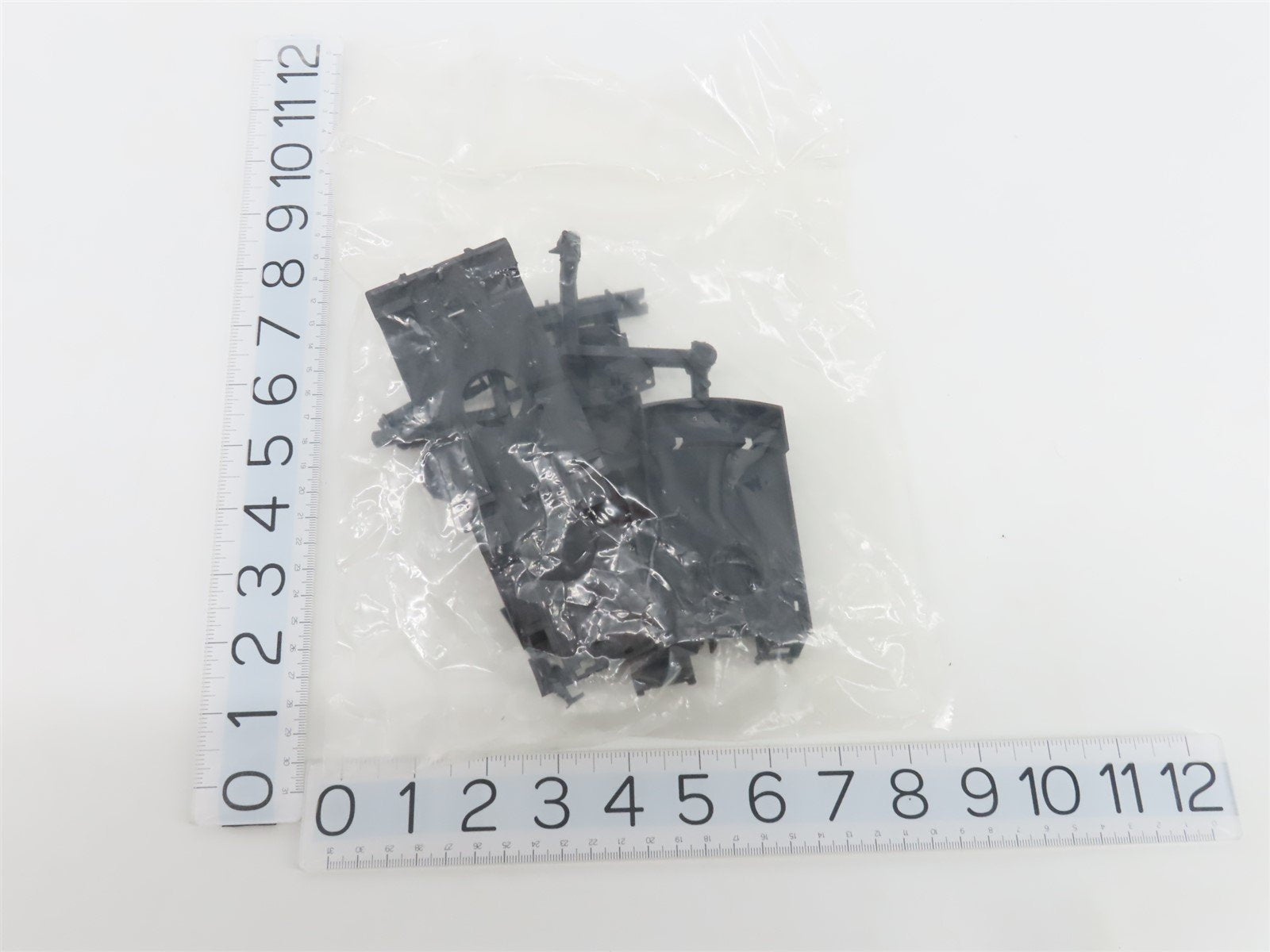 O 1/48 Scale Lionel 6-12750 Crane Assembly Kit