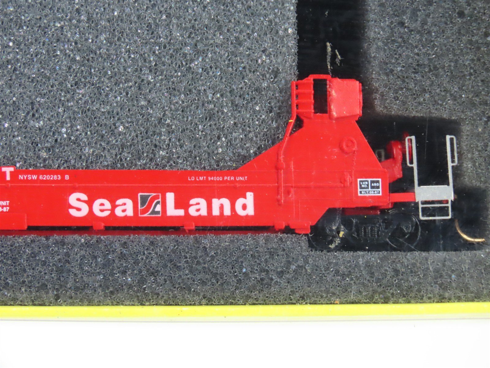 N Deluxe 15040M-B NYSW / SeaLand Articulated Gunderson Twinstack 5-Unit Set