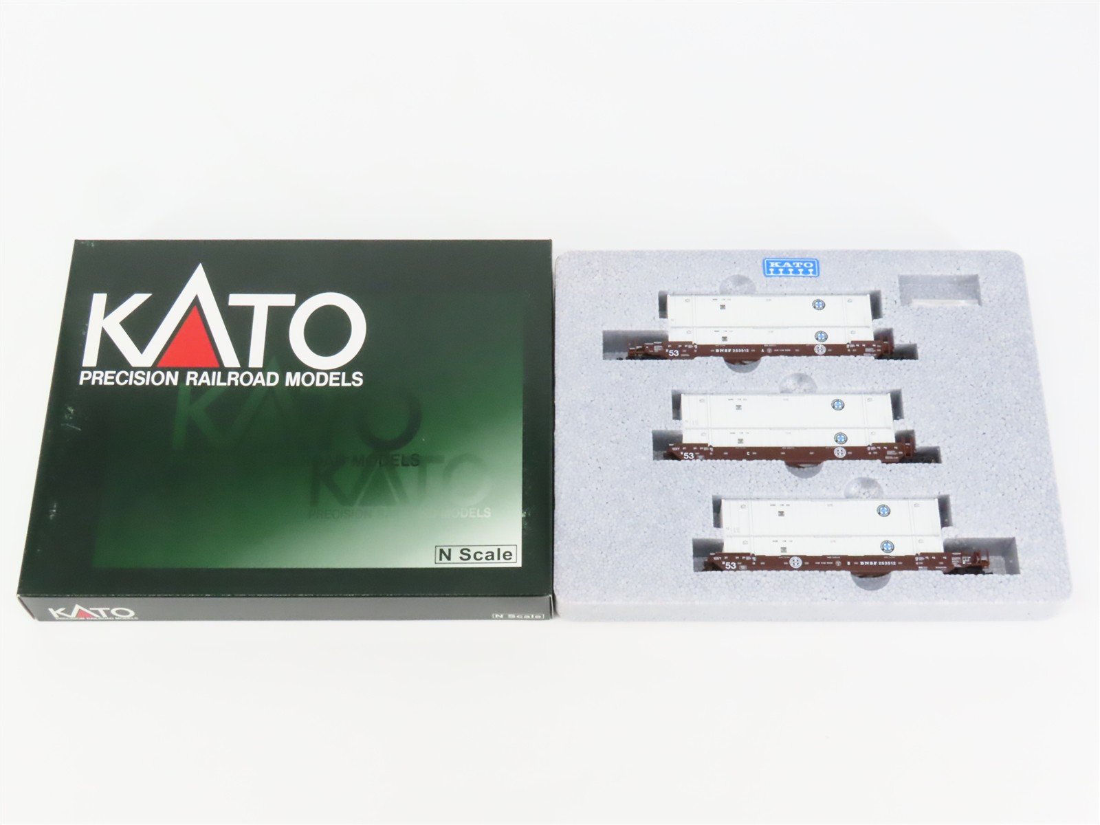 N KATO #106-6111 BNSF Railway Gunderson MAXI-IV Double Stack Car 3-Unit Set