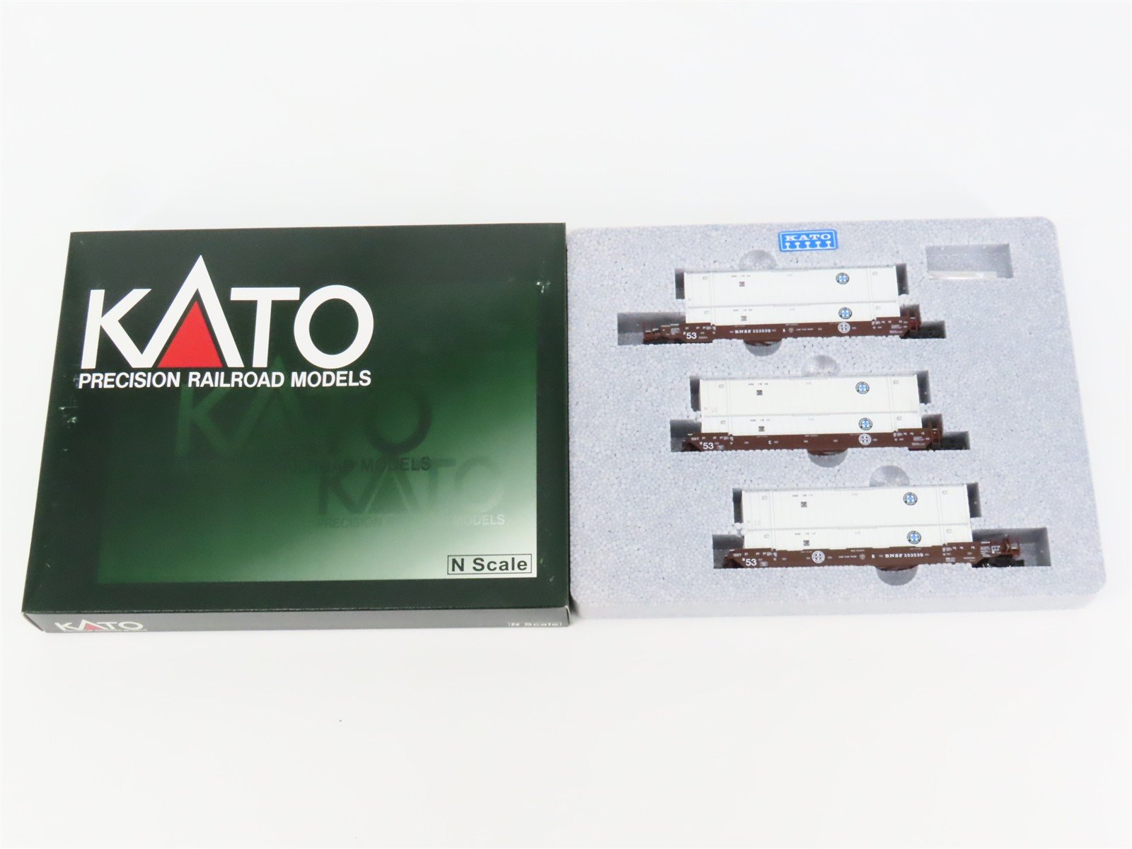 N KATO #106-6112 BNSF Railway Gunderson MAXI-IV Double Stack Car 3-Unit Set