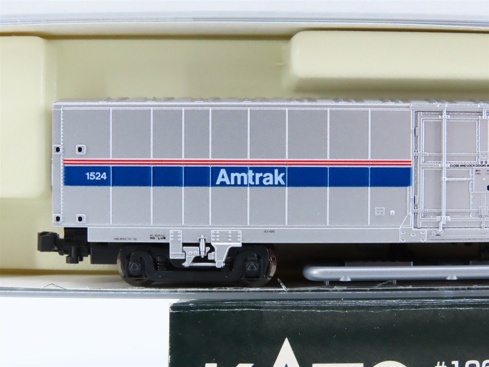N Scale KATO #106-3509 Amtrak Material Handling Car Phase IV Set C 2-Pack