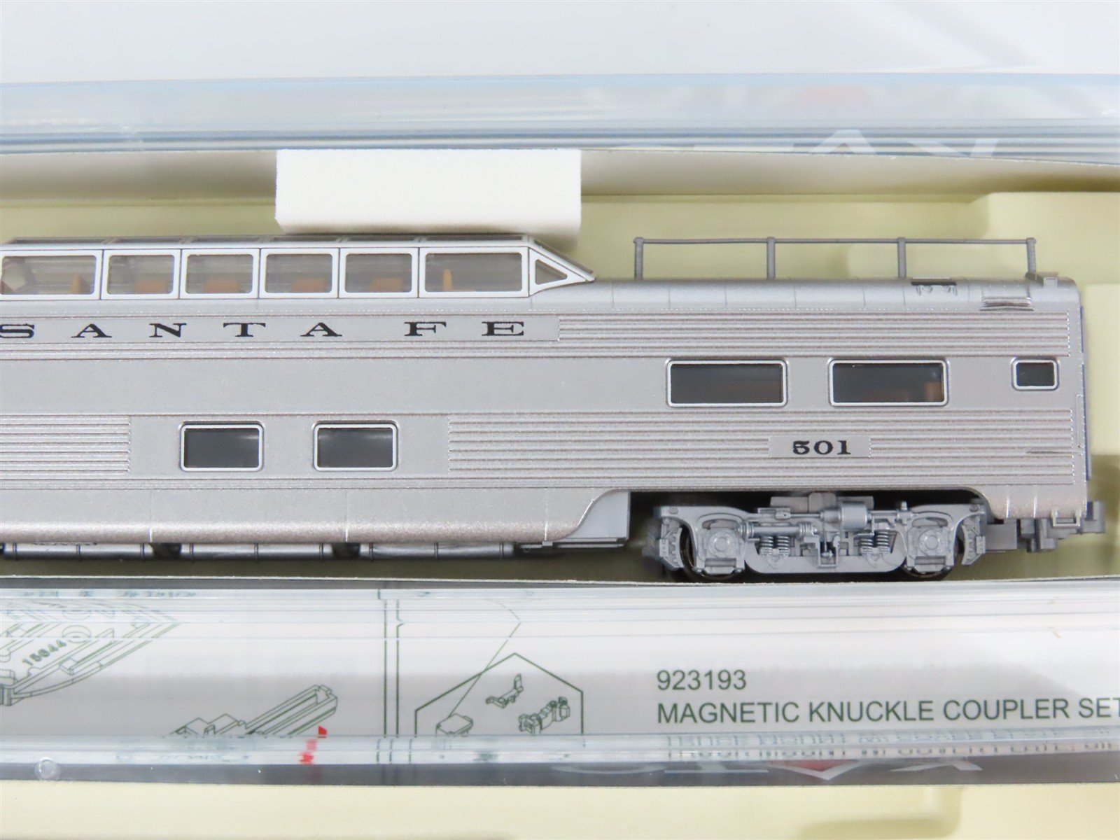 N Scale KATO 106-6001 ATSF Santa Fe Railroad Super Chief Passenger 4-Car Set A