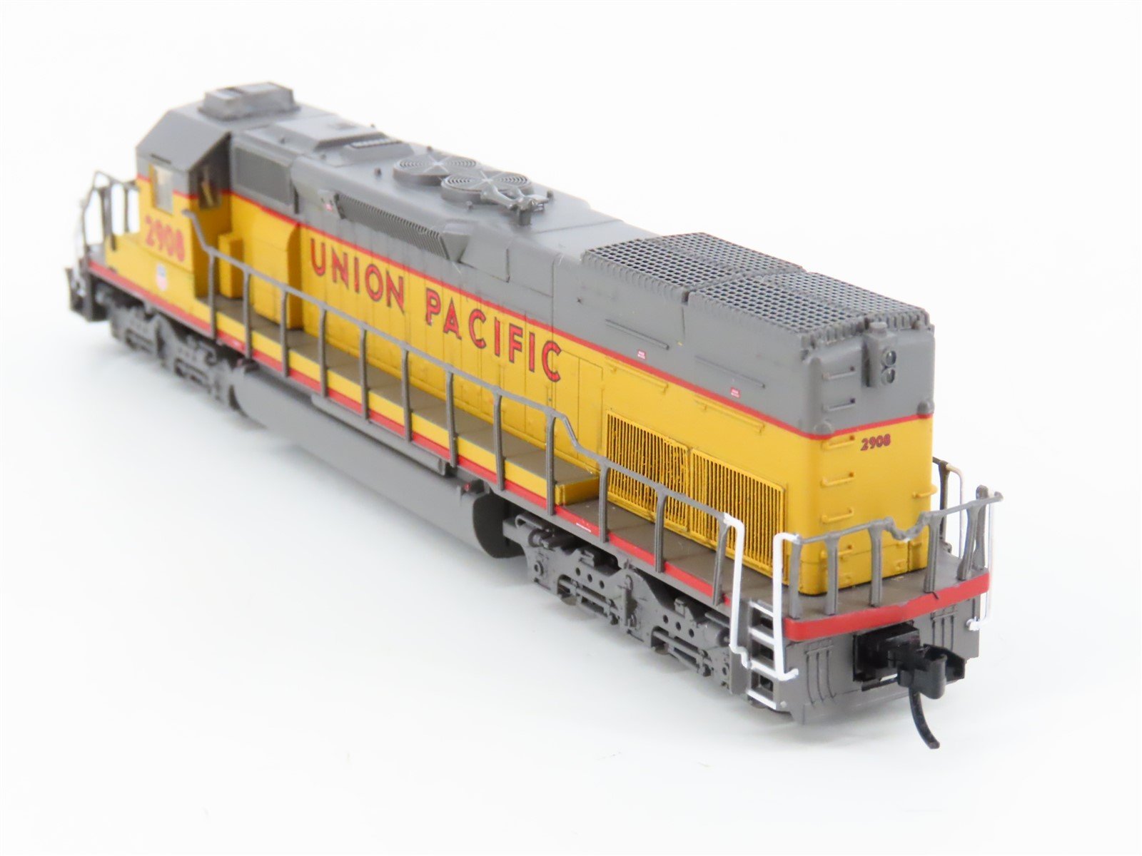 N Scale Intermountain 69404-02 UP Union Pacific SD40T-2 Diesel Locomotive #2908