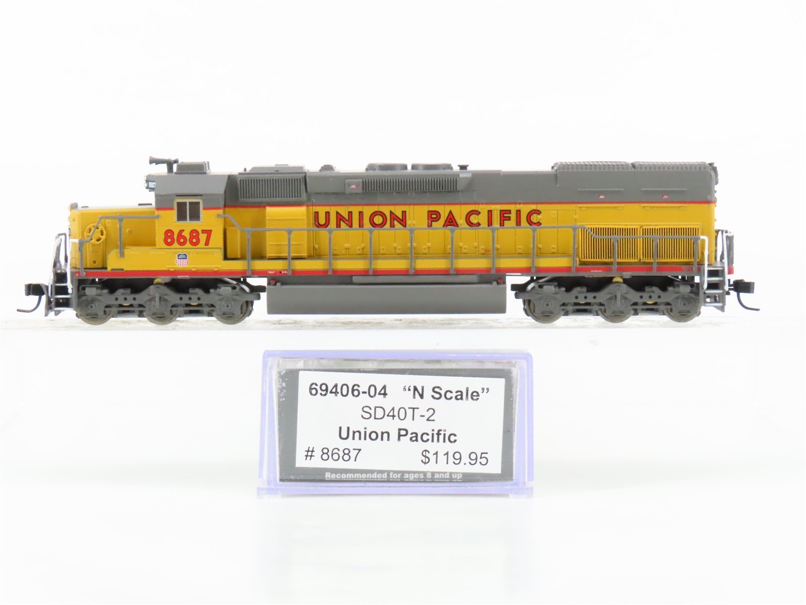 N Scale Intermountain 69406-04 UP Union Pacific SD40T-2 Diesel Locomotive #8687