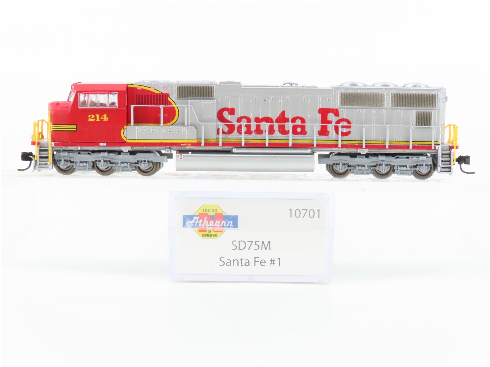 N Scale Athearn 10701 ATSF Santa Fe SD75M Diesel Locomotive #214