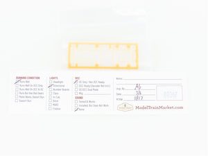 N Scale Athearn Metrolink F59PHI Diesel Locomotive #877
