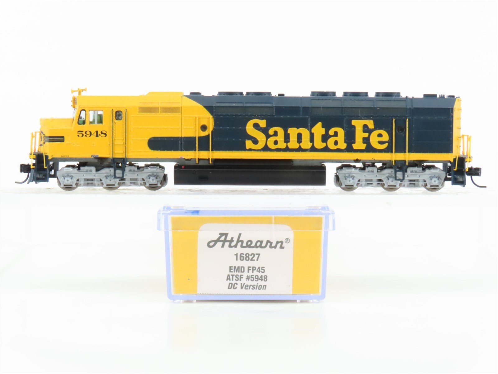 N Scale Athearn 16827 ATSF Santa Fe F45 Diesel Locomotive #5948