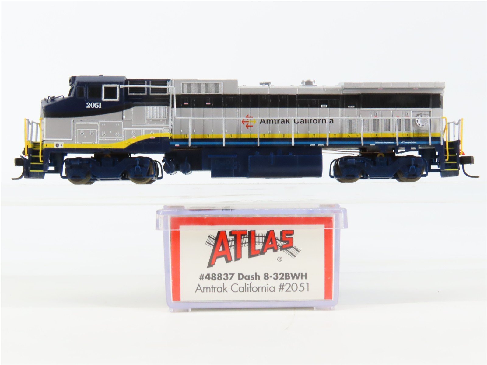 N Scale Atlas 48837 AMTK Amtrak California Dash 8-32BWH Diesel #2051 - DCC Ready