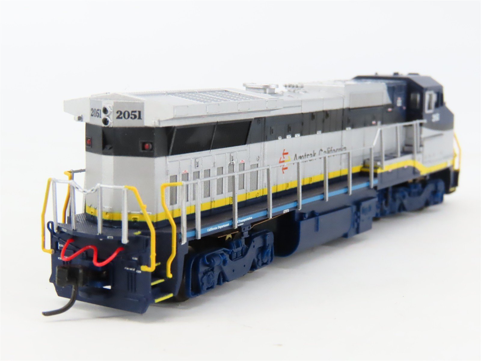 N Scale Atlas 48837 AMTK Amtrak California Dash 8-32BWH Diesel #2051 - DCC Ready